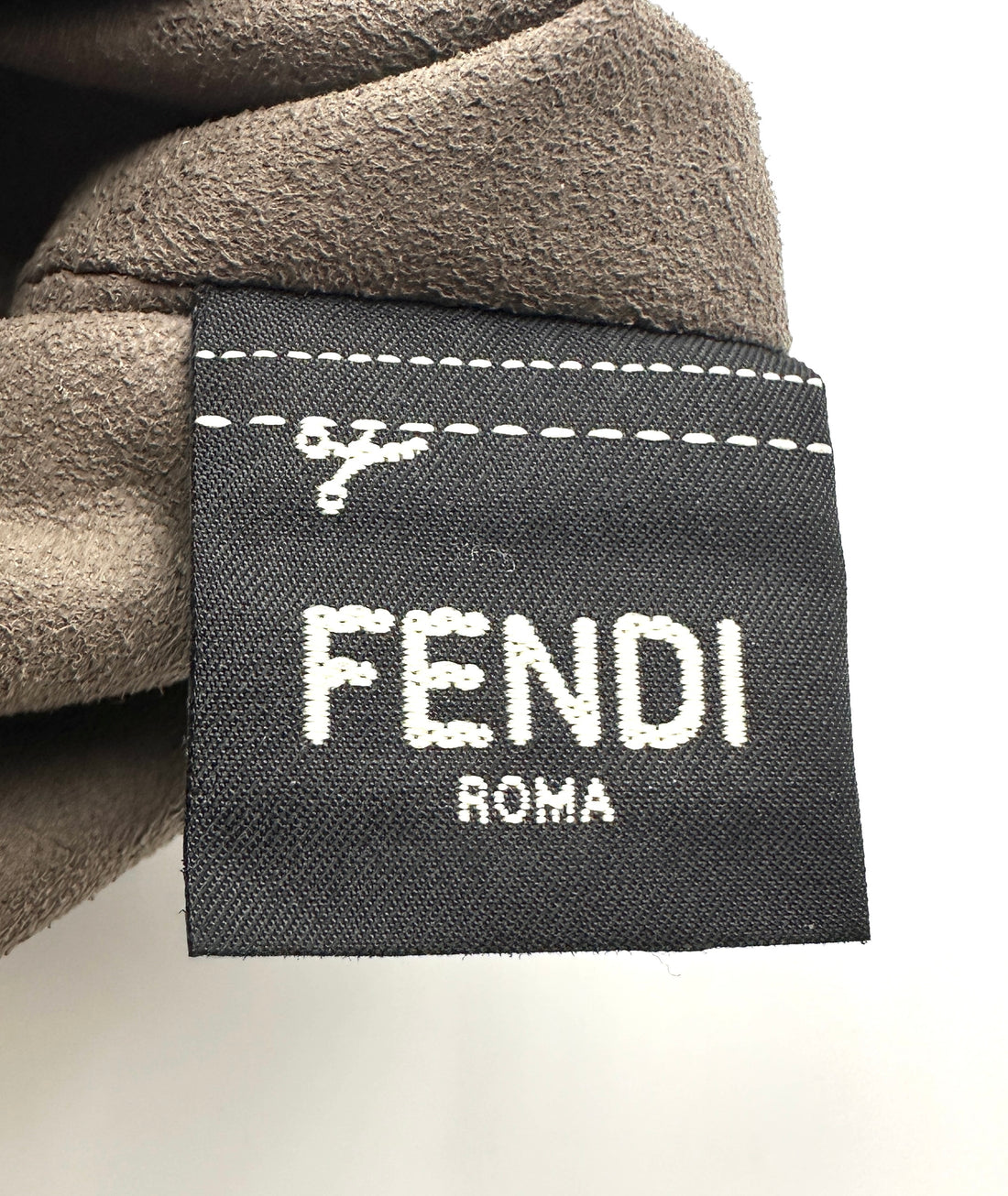 Fendi Off-white leather Mon Tresor bucket ff54