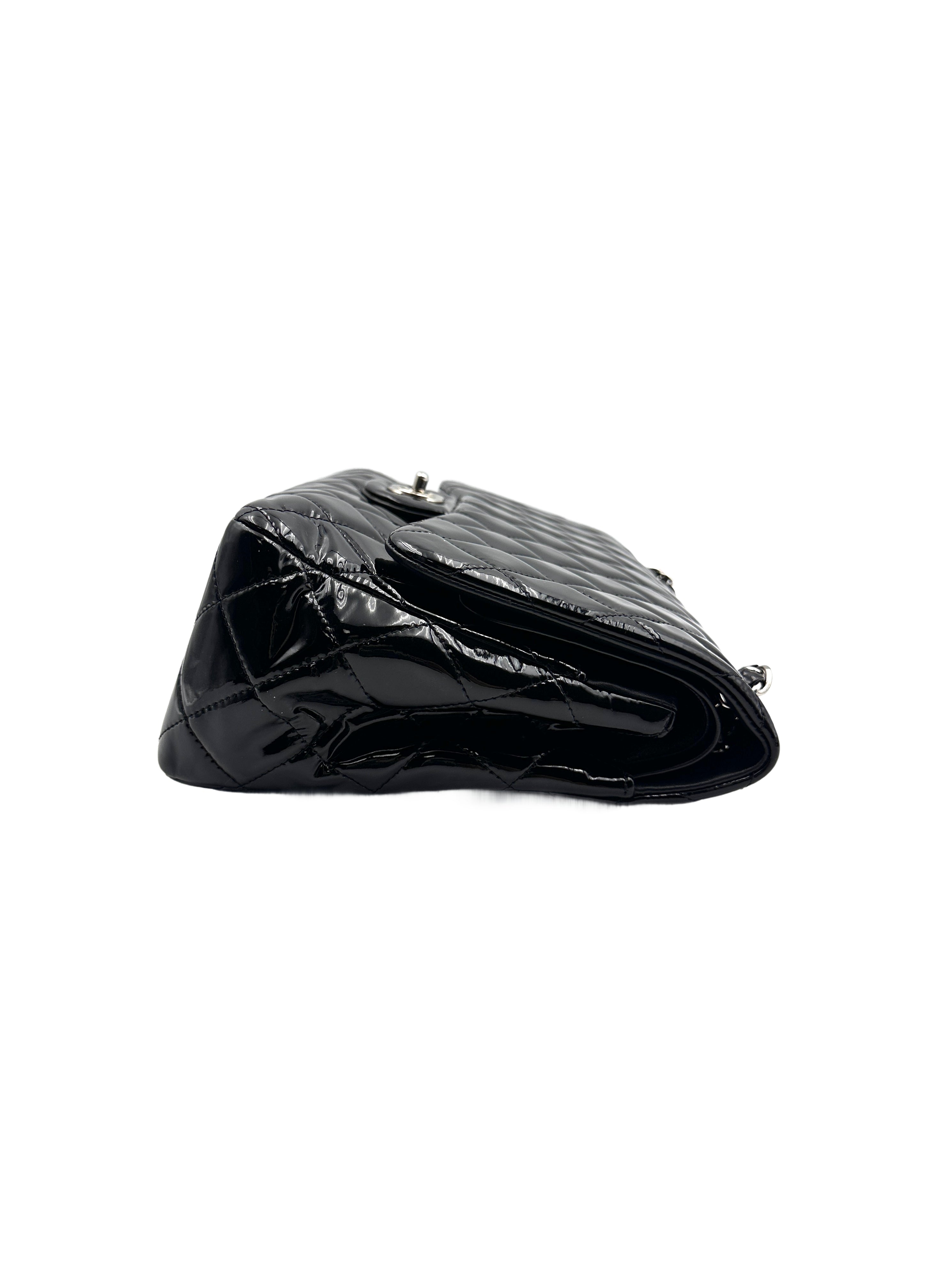 Chanel patent double flap jumbo black CC710