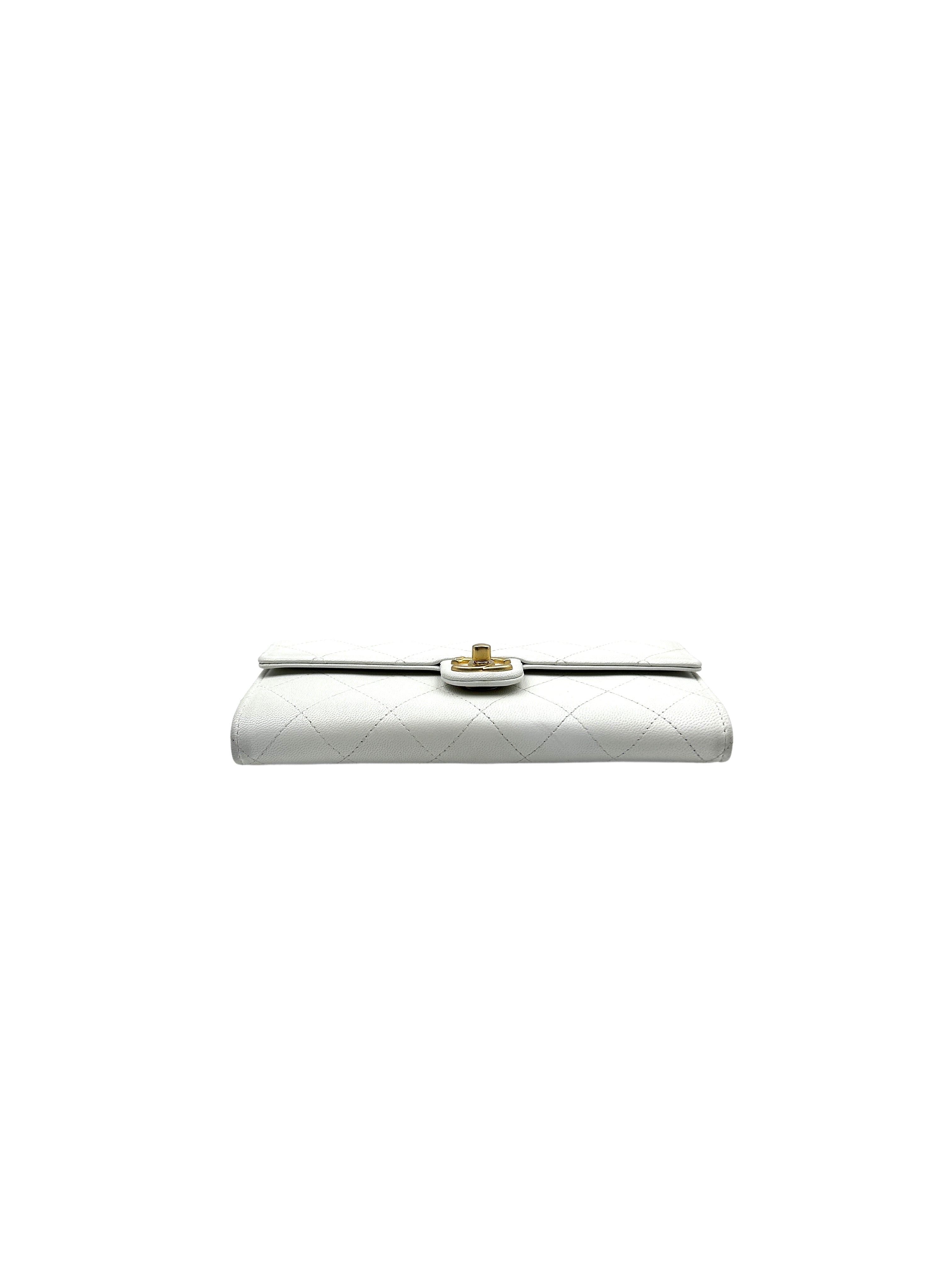 Chanel Quilted Calfskin Pearl Long Woc White cc717