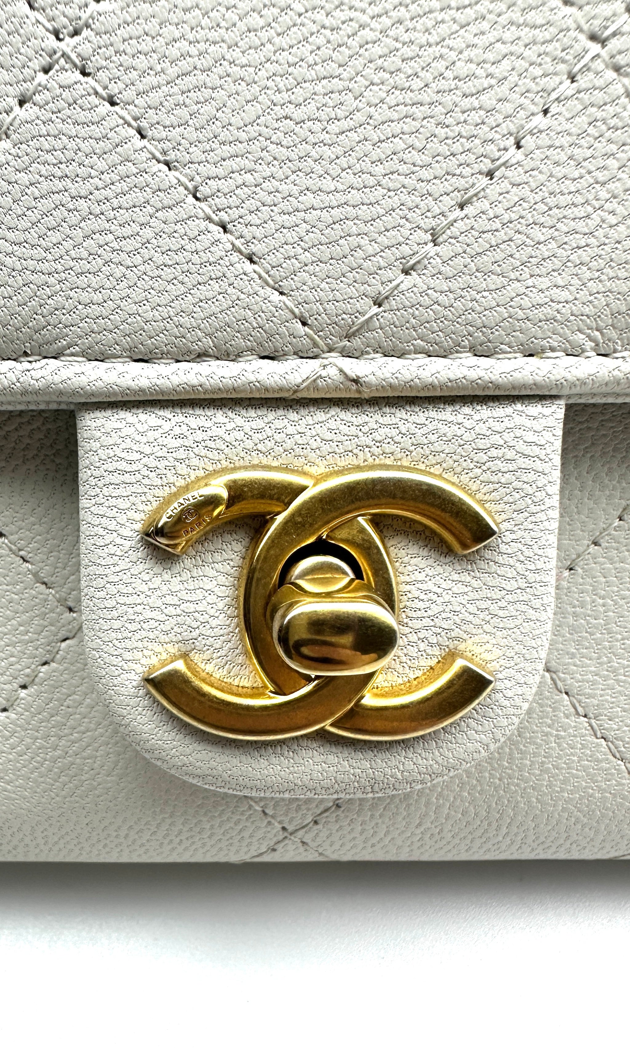 Chanel Quilted Calfskin Pearl Long Woc White cc717