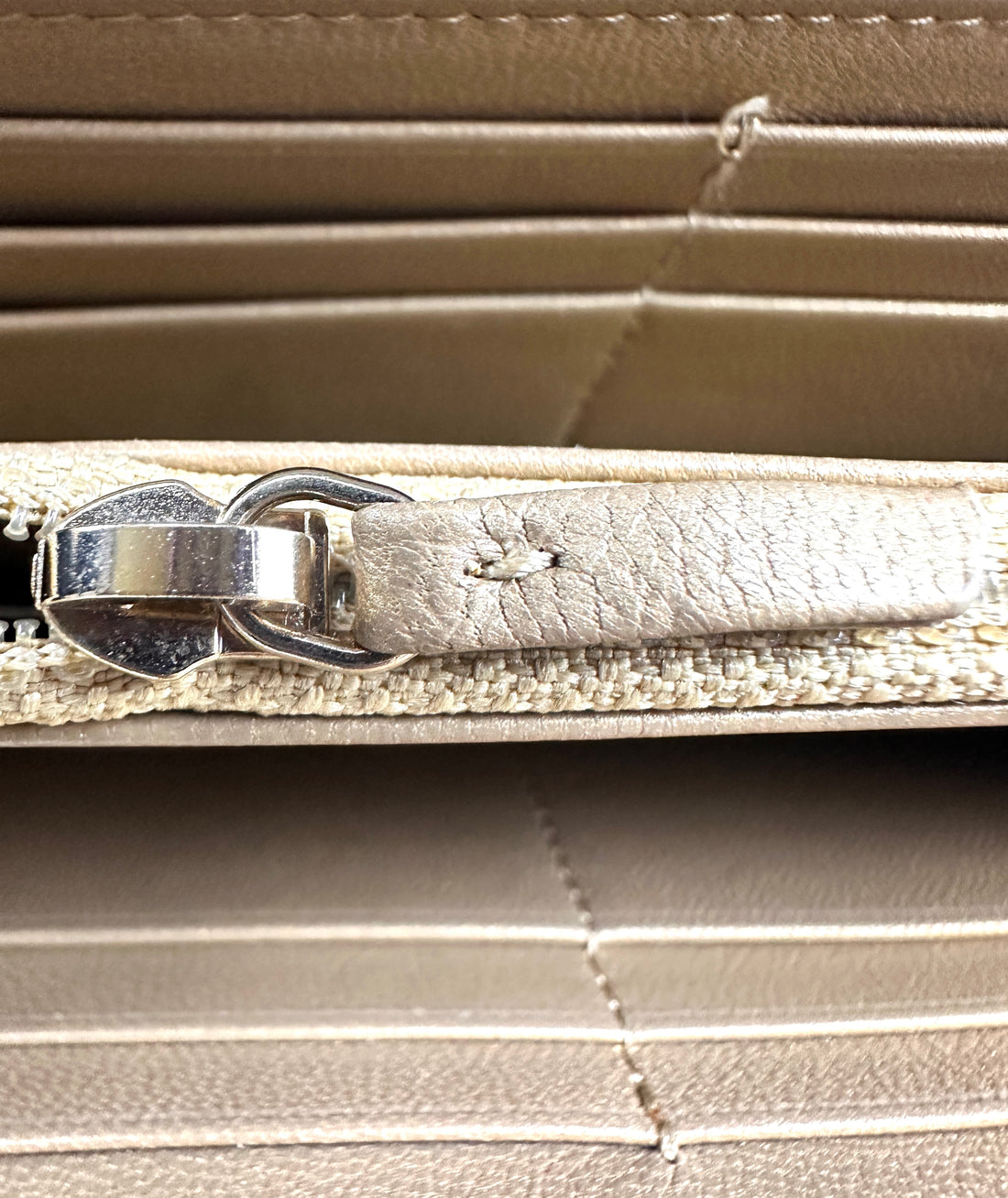 Chanel Quilted Calfskin Pearl Long Woc White cc717