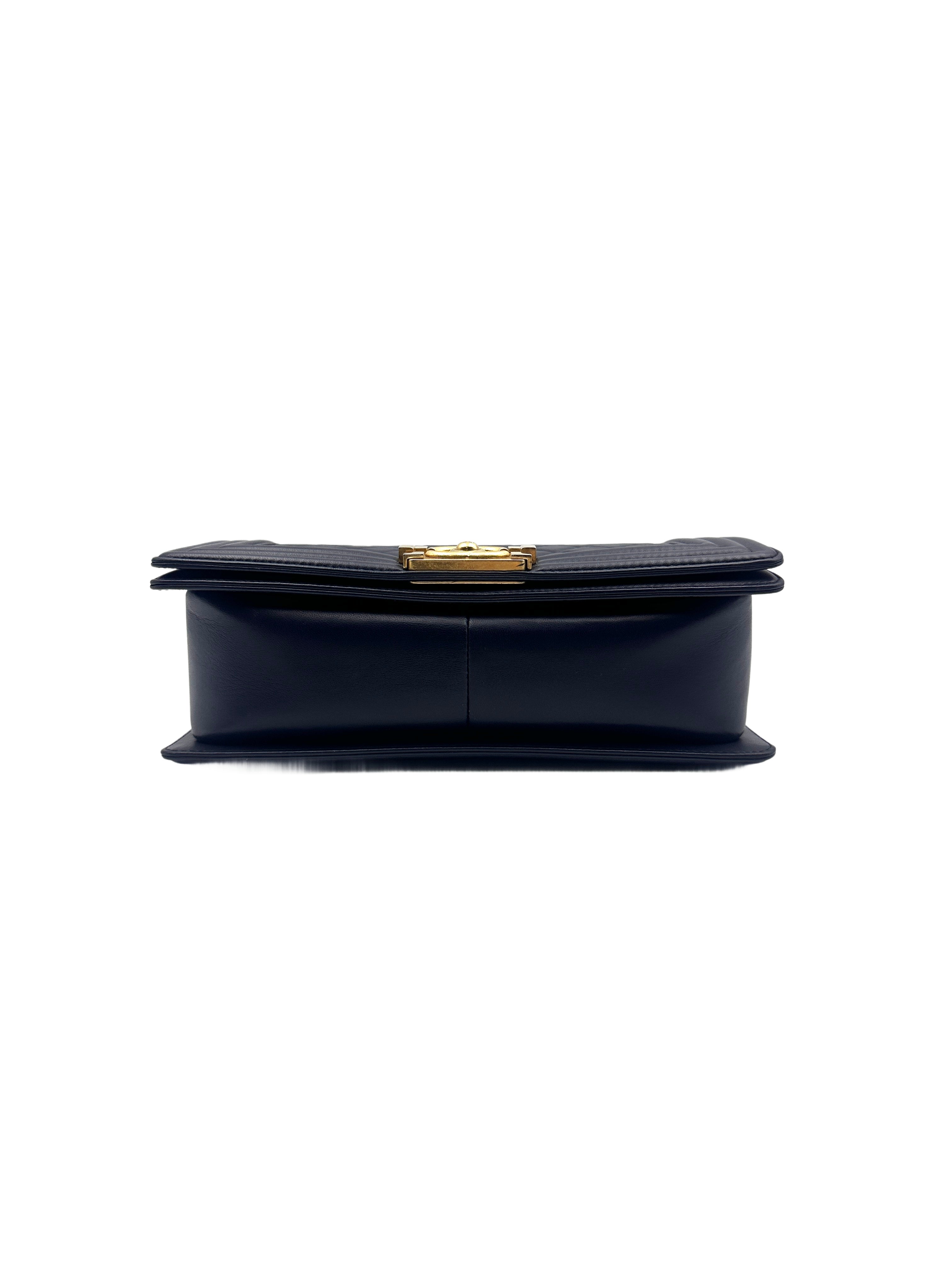 Chanel Quilted Boy Bag Medium Blue (21***82) cc757