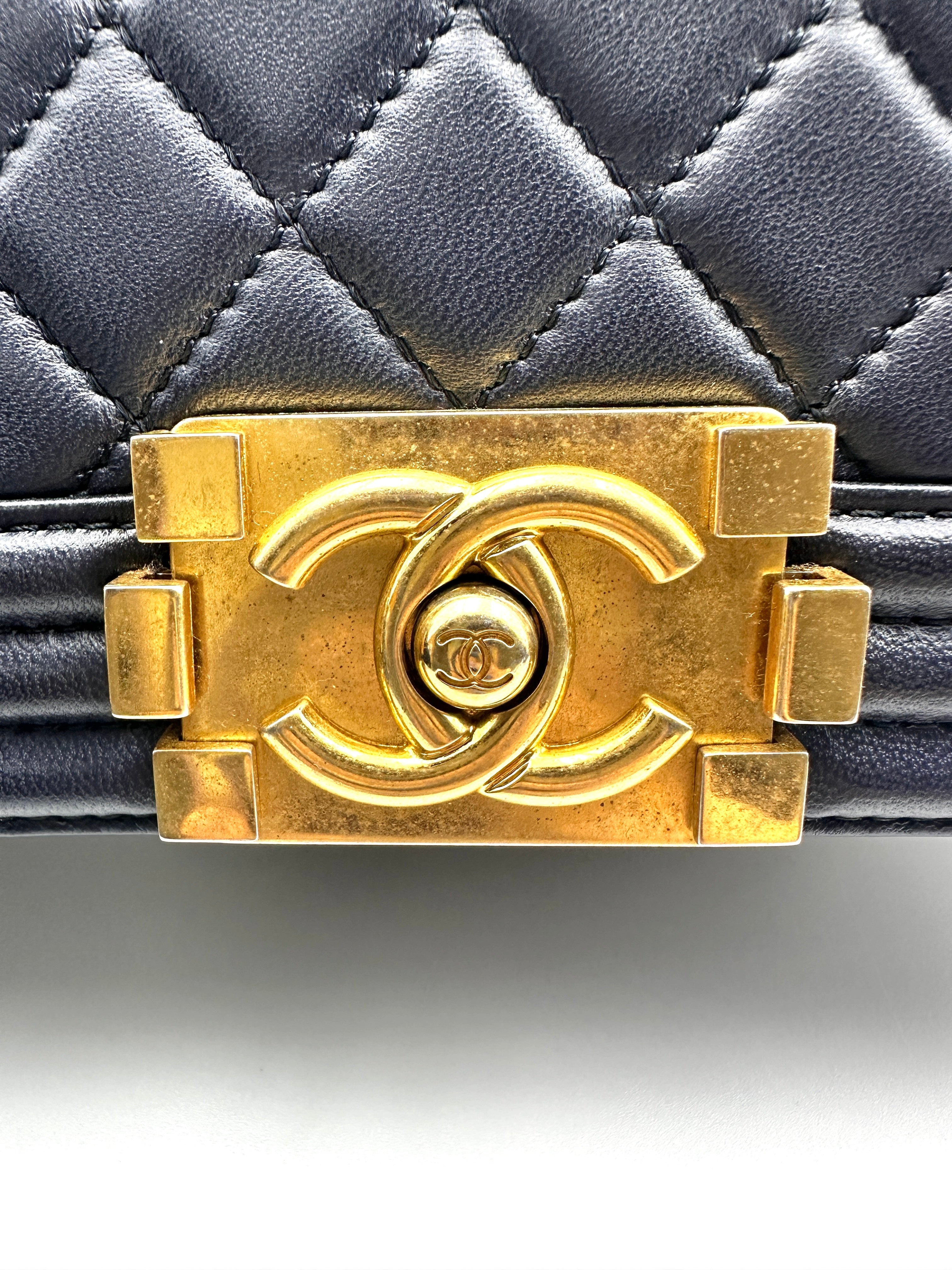 Chanel Quilted Boy Bag Medium Blue (21***82) cc757