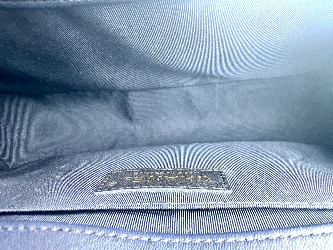 Chanel Quilted Boy Bag Medium Blue (21***82) cc757