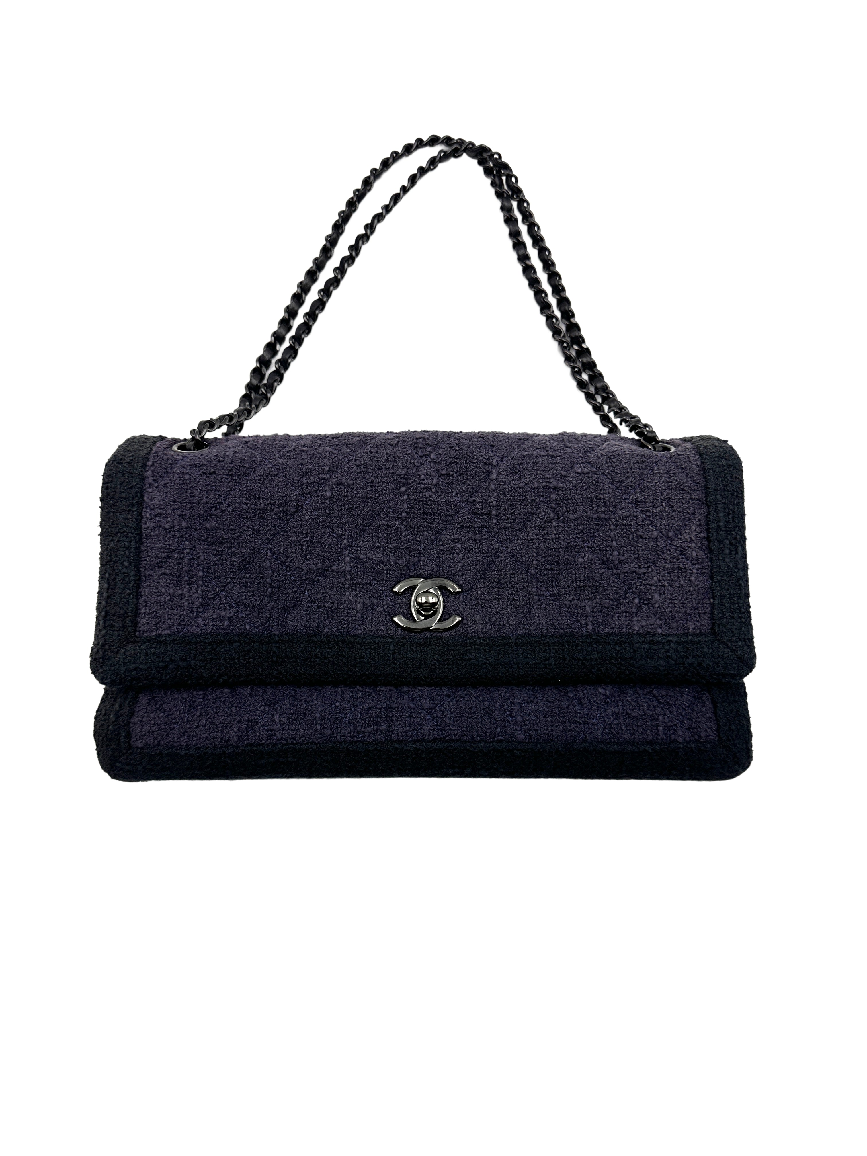 Chanel Tweed Small Shoulder Bag Blue (21***68) CC753