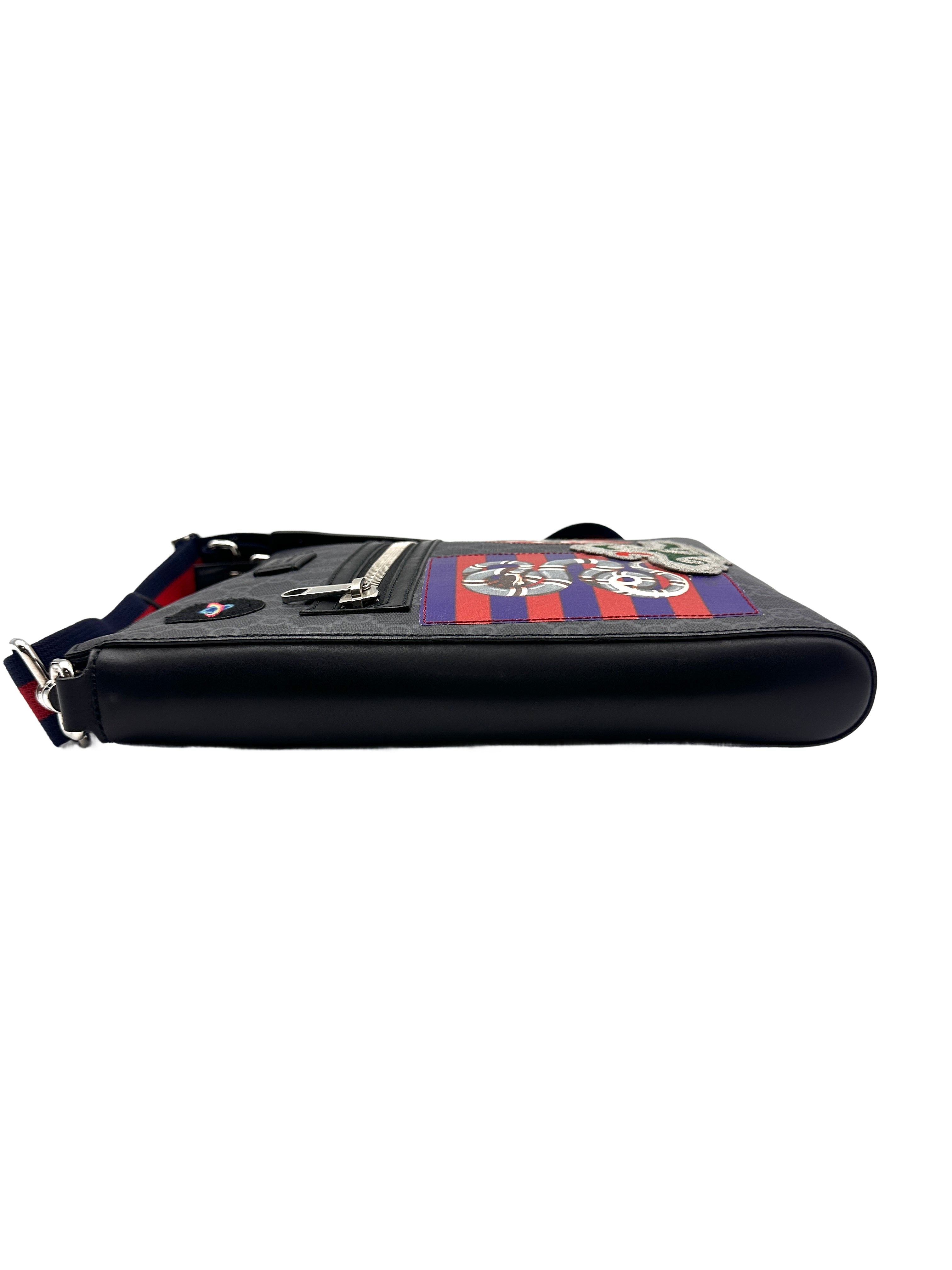 Gucci GG Night Courrier Zip Messenger Coated Canvas with Applique Black GG511