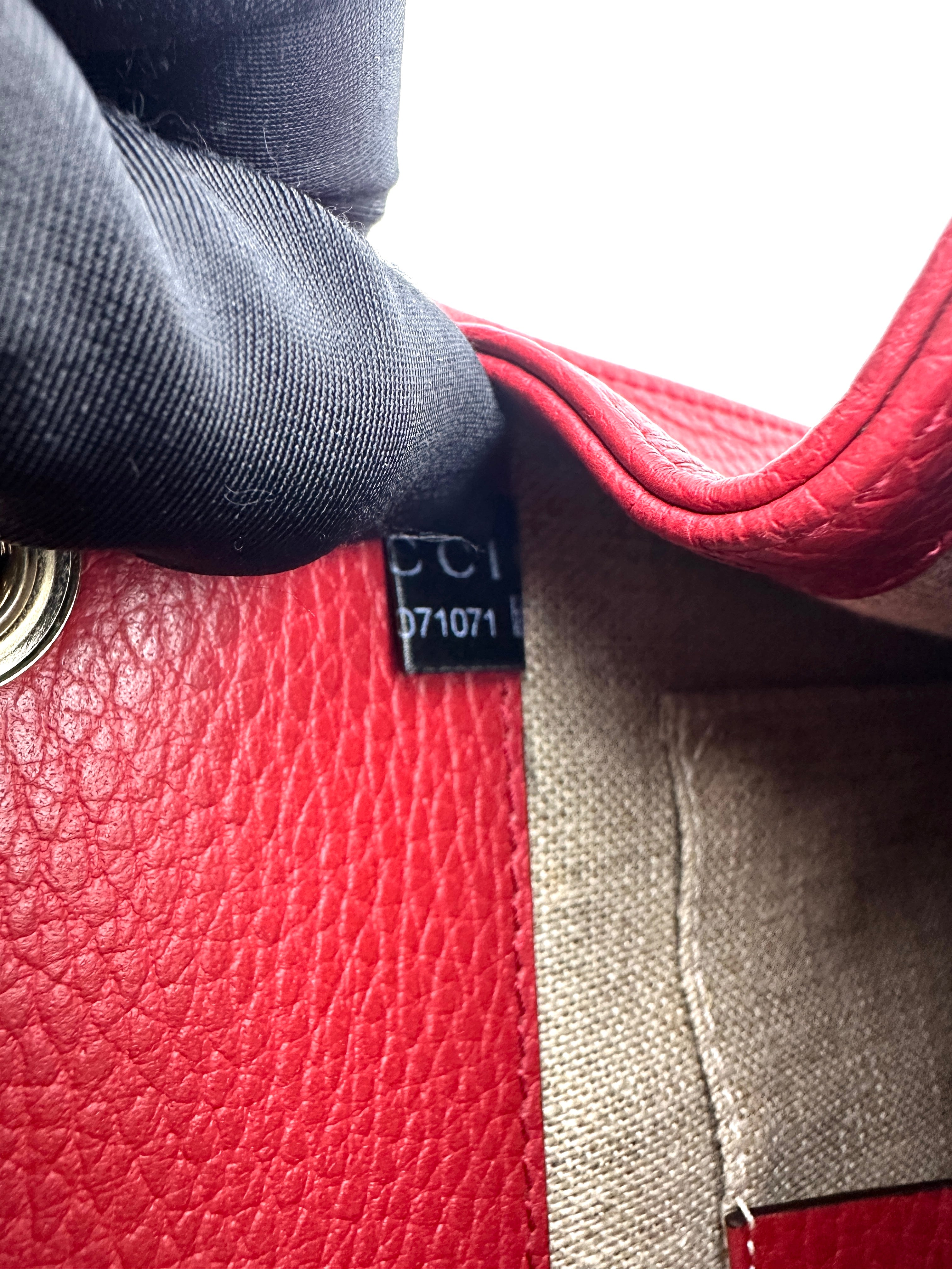 Gucci Leather Dollar Interlocking Grossbody bag Red GG506