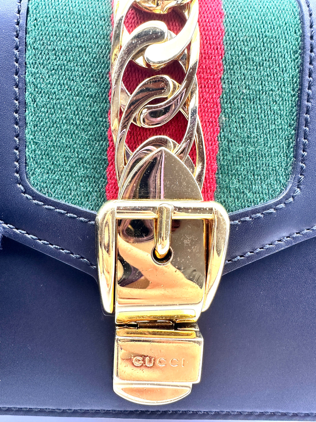 Gucci leather Sylvie mini top handle bag black GG478