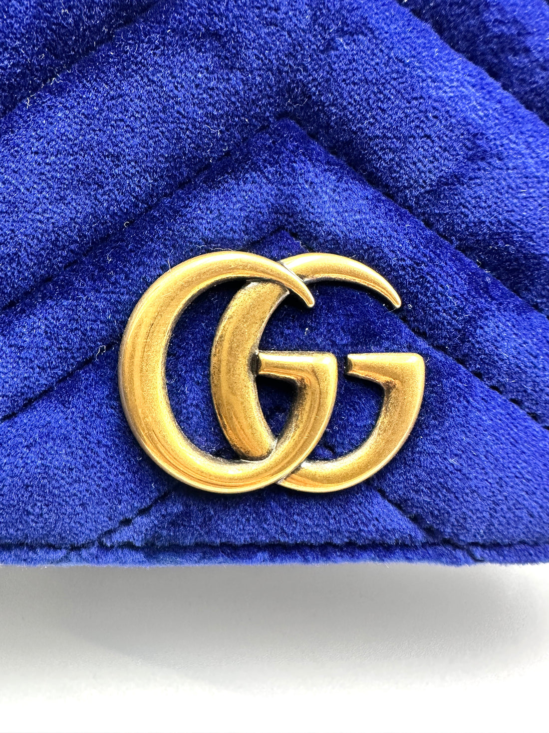 Gucci GG Velet Marmont Wallet on Chain Blue GG510