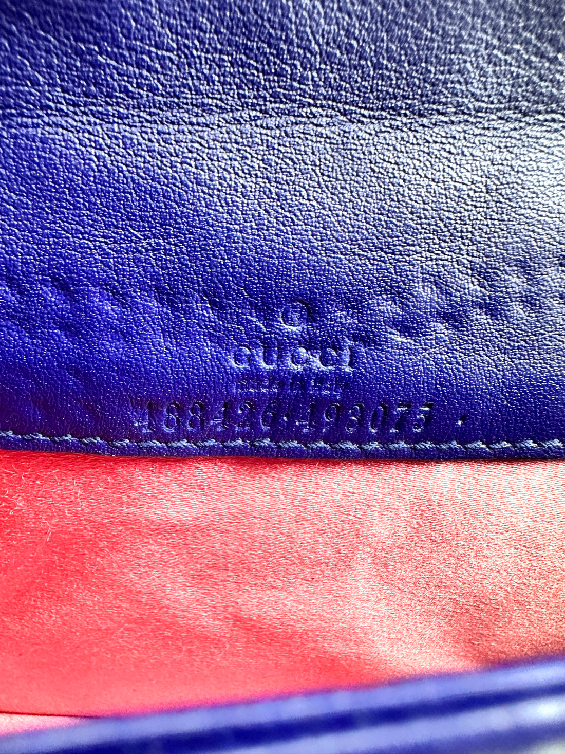 Gucci GG Velet Marmont Wallet on Chain Blue GG510