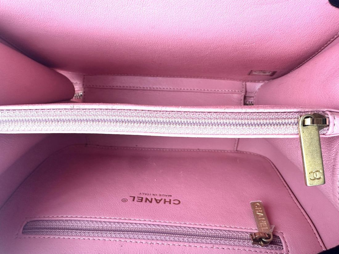 Chanel Tweed and Leather Flligree Vanity Bag Medium Pink (27***75) CC774