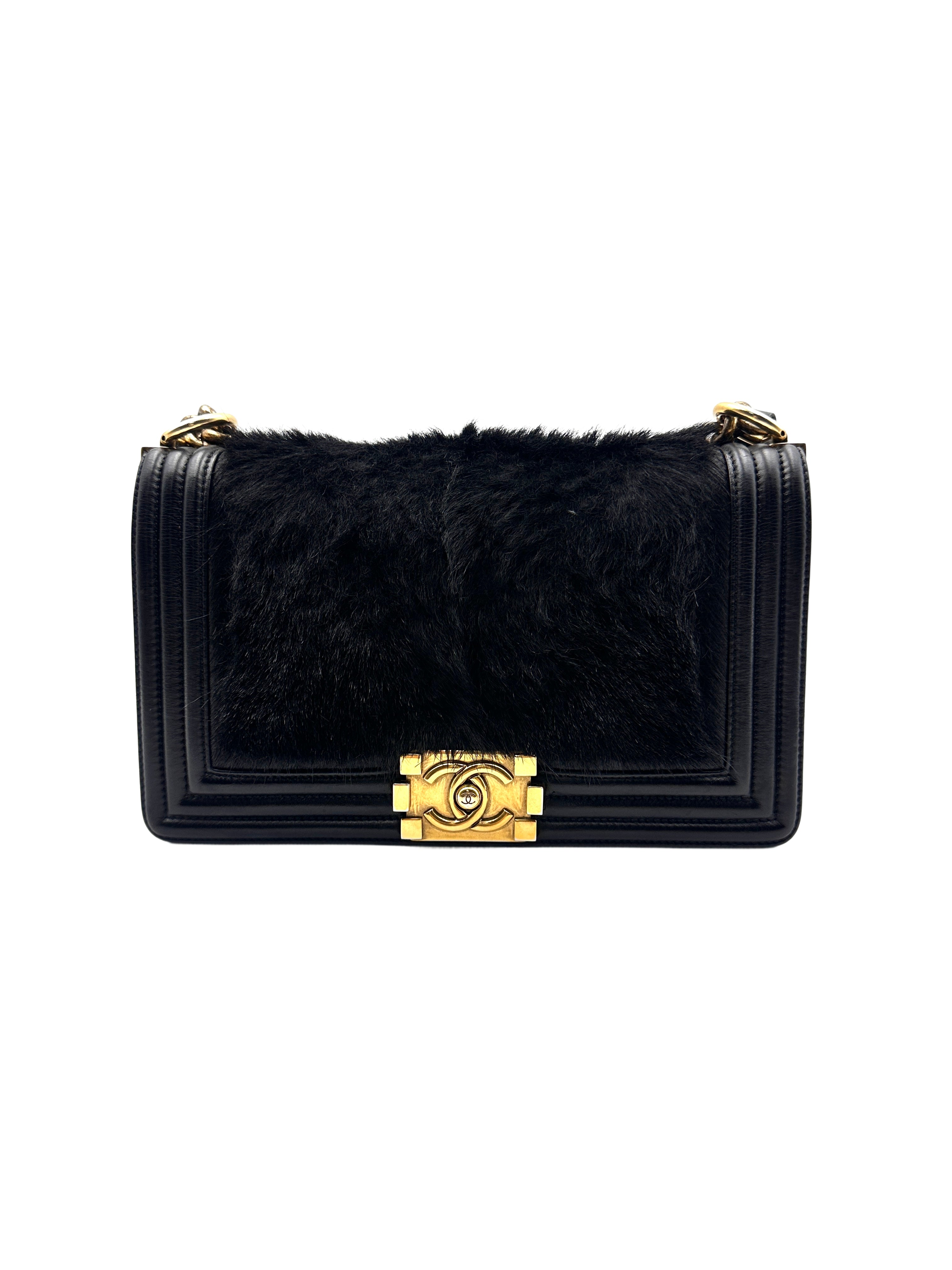 Chanel Rabbit Fur Medium Boy Black (21***60) CC775