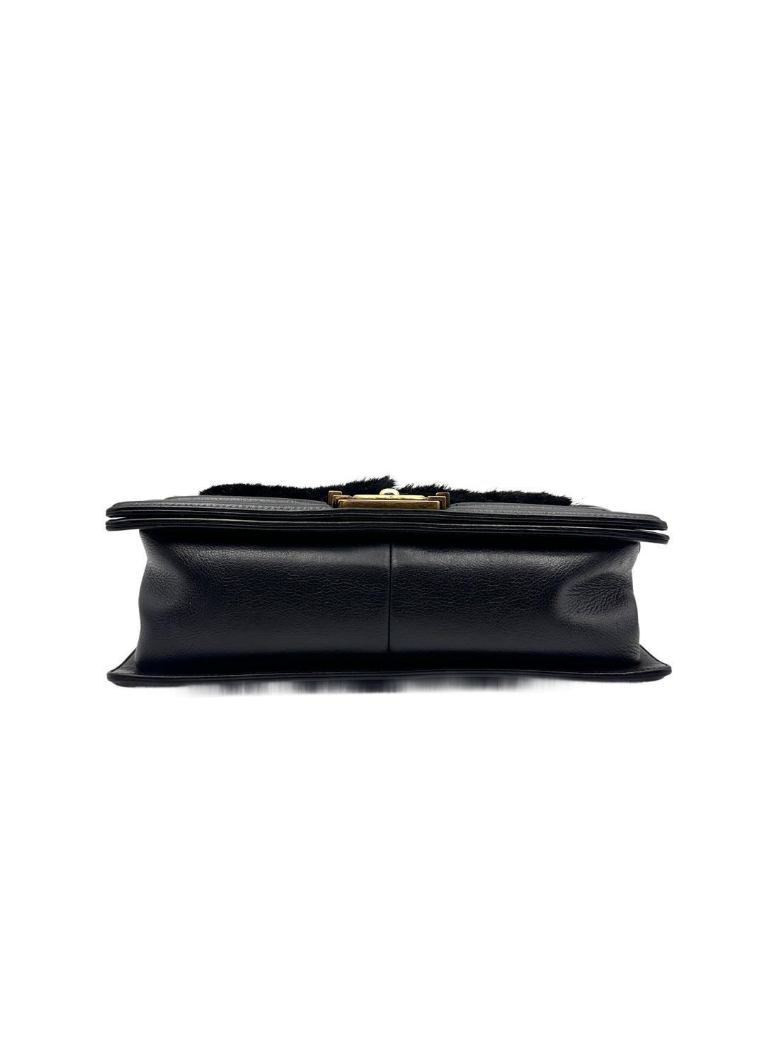Chanel Rabbit Fur Medium Boy Black (21***60) CC775