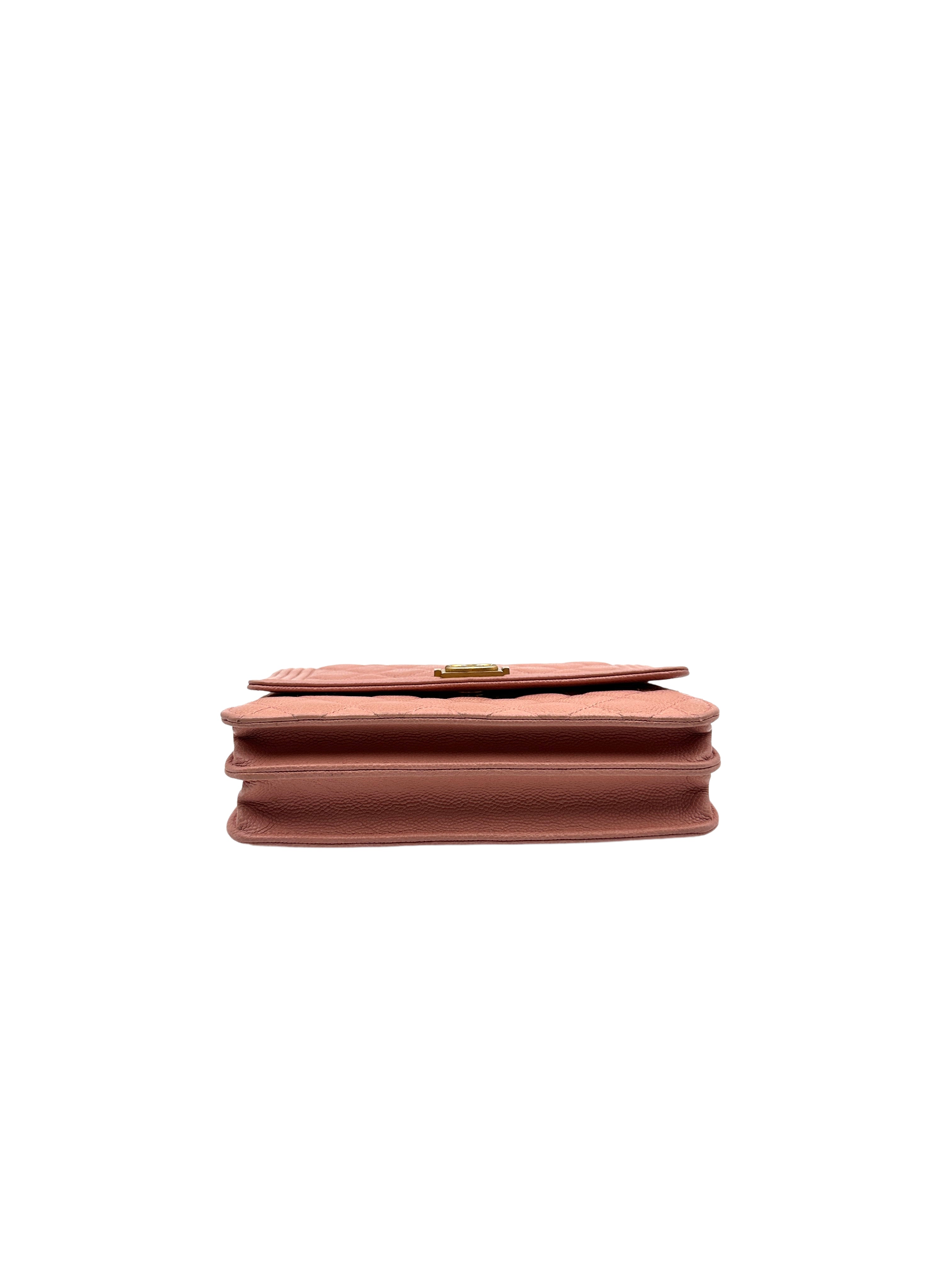 Chanel caviar leather Boy Wallet On Chain pink (25***79) CC811