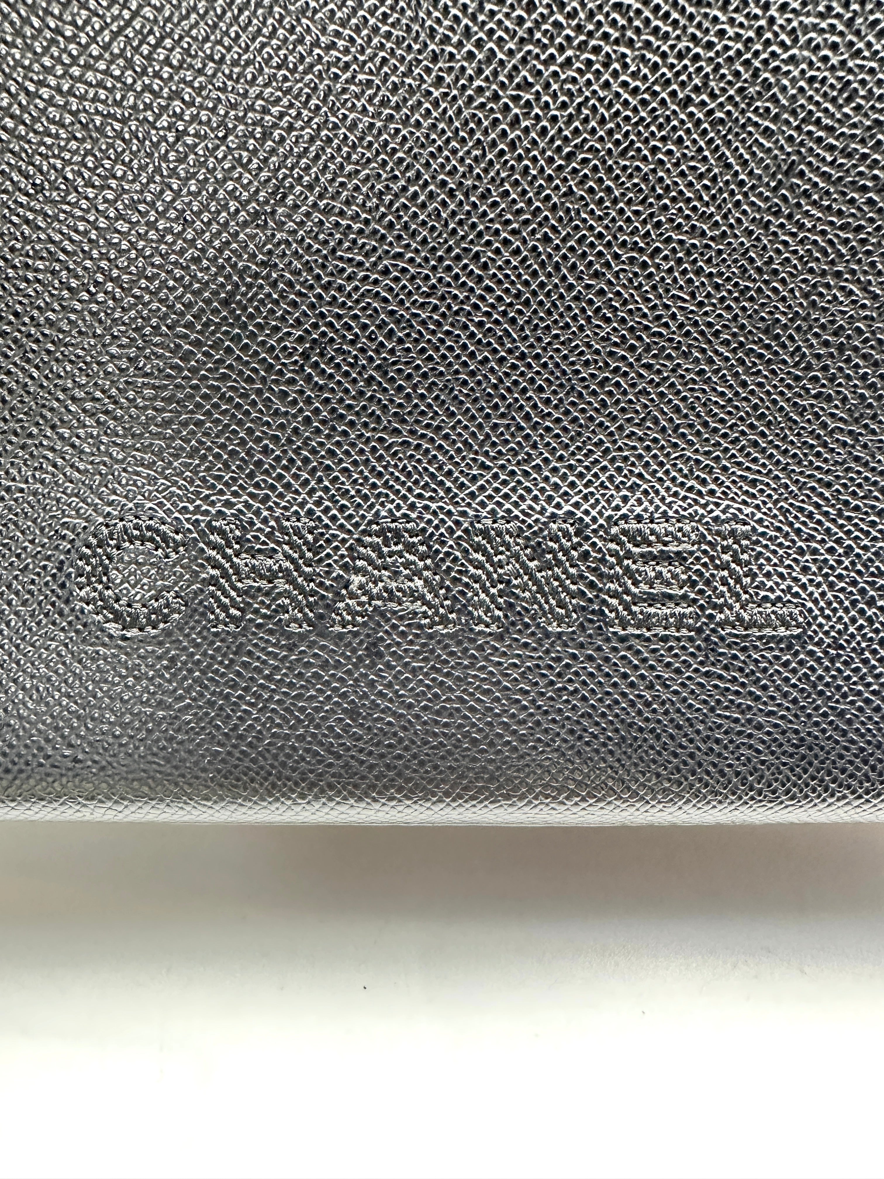 Chanel Caviar Logo Tote black (55***18) CC815