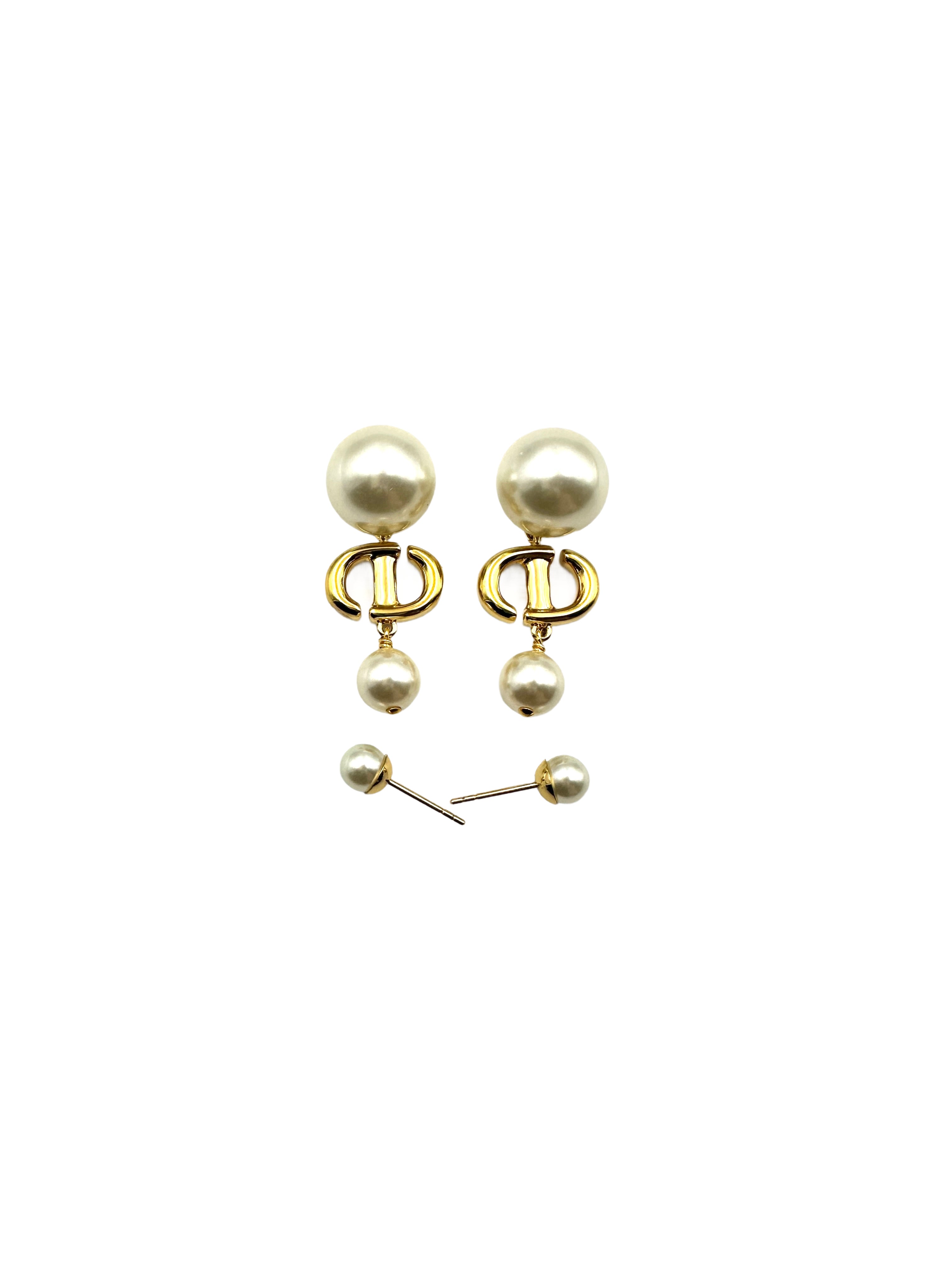 Dior Tribal Earrings with Resin Pearls and White Crystals DOJE01