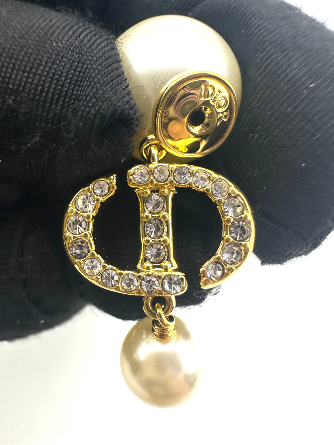 Dior Tribal Earrings with Resin Pearls and White Crystals DOJE01