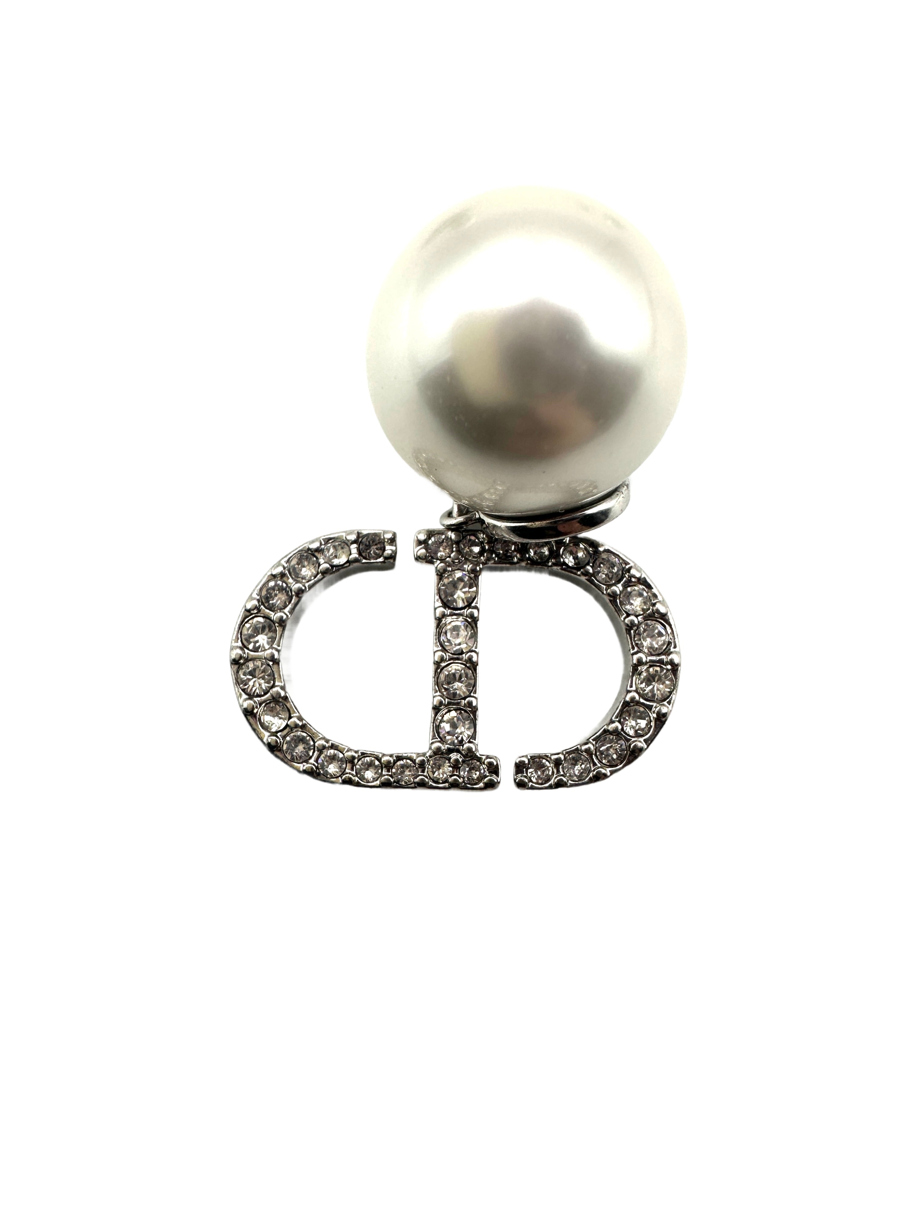 Dior Tribal Earrings Silver in Metal DOJE02