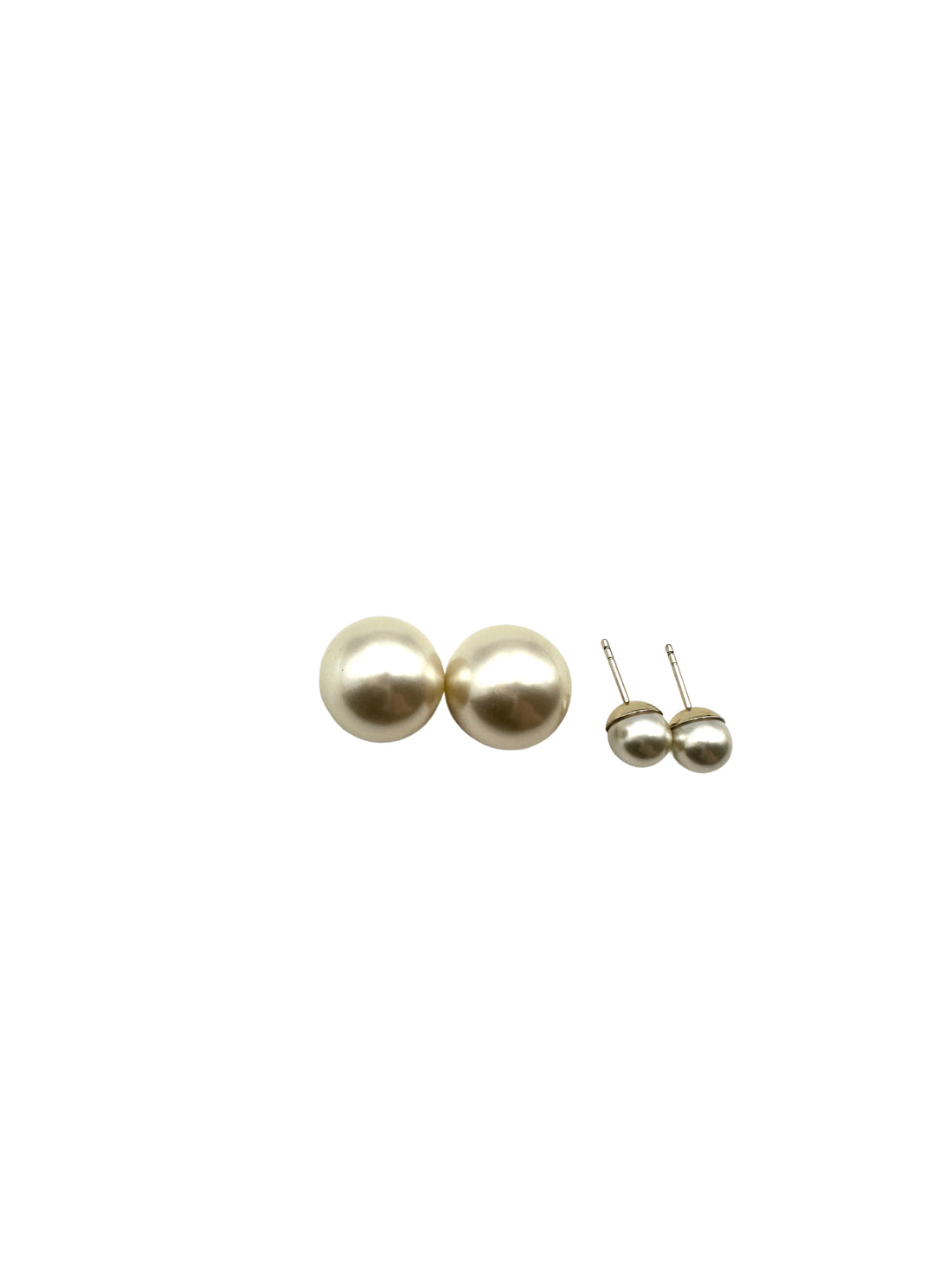 Dior Tribales  Earrings with Double White Resin Pearls and Gold-Finished DOJE05