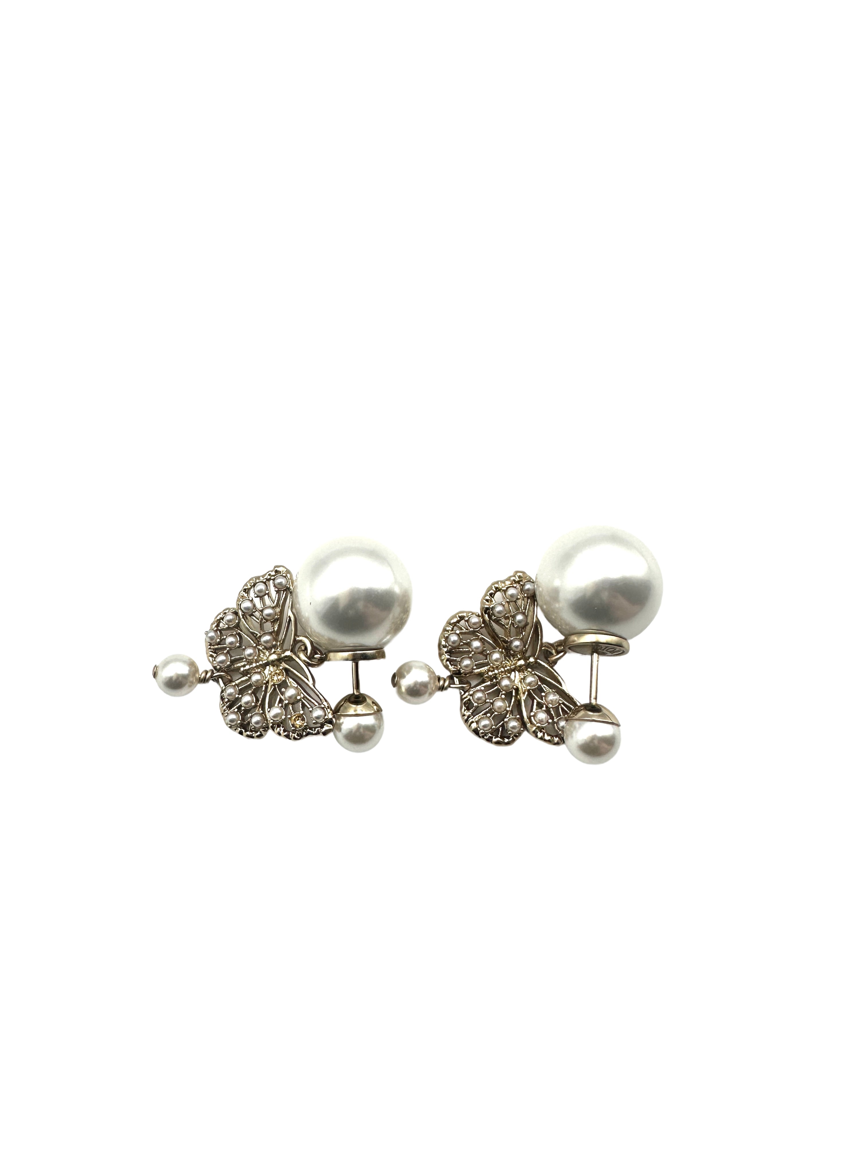 Dior Tribales  Butterfly Earrings withWhite Resin Pearls and Gold-Finished DOJE06