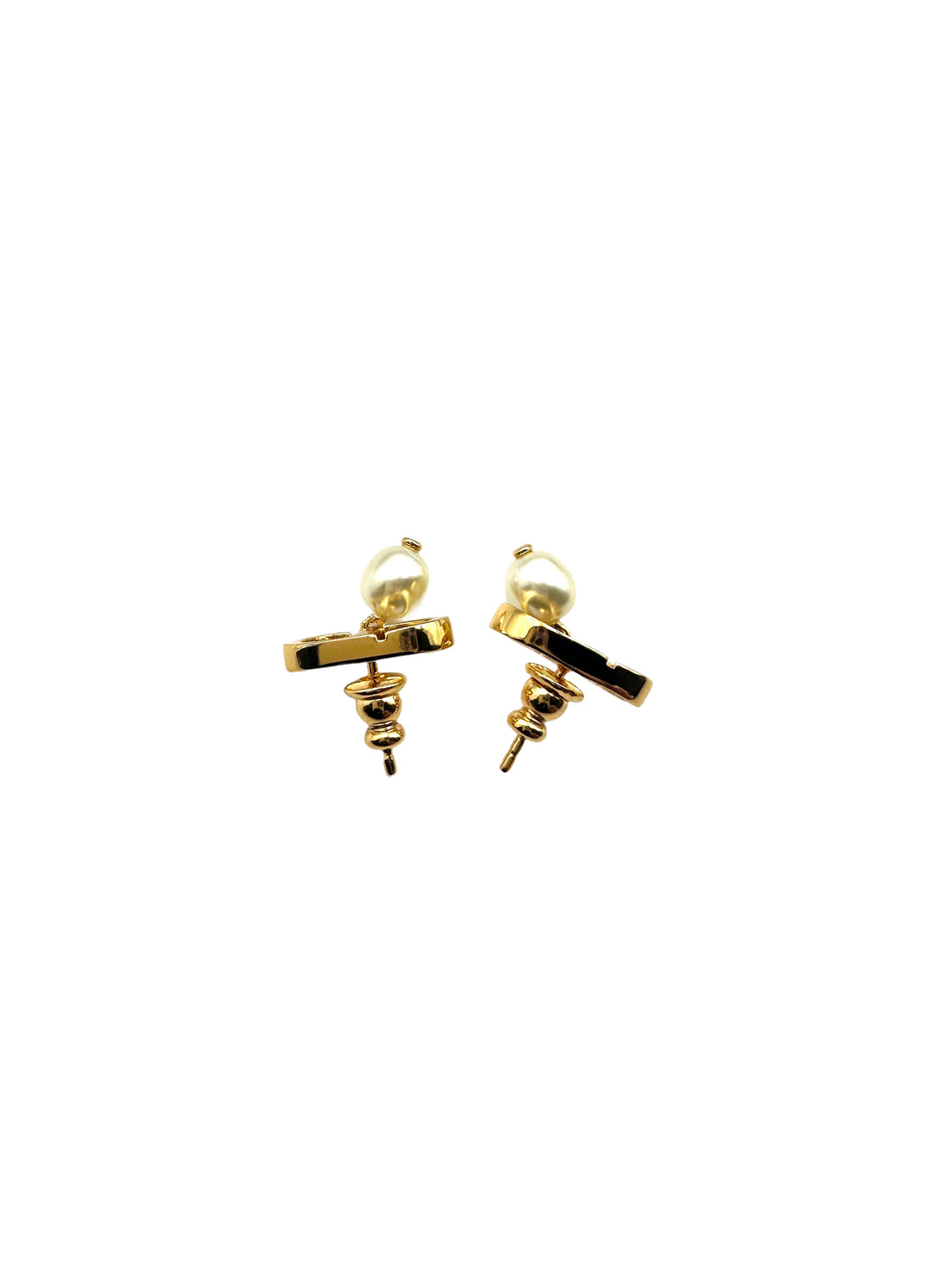Dior Metal Petit CD Earrings with White Resin Pearls DOJE09