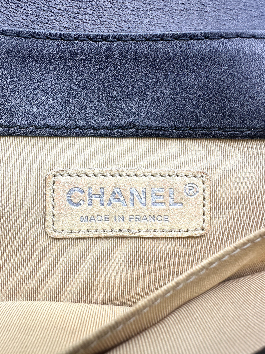 Chanel Black Leather Two-Tone LeBoy Bag  (19***32) CC899