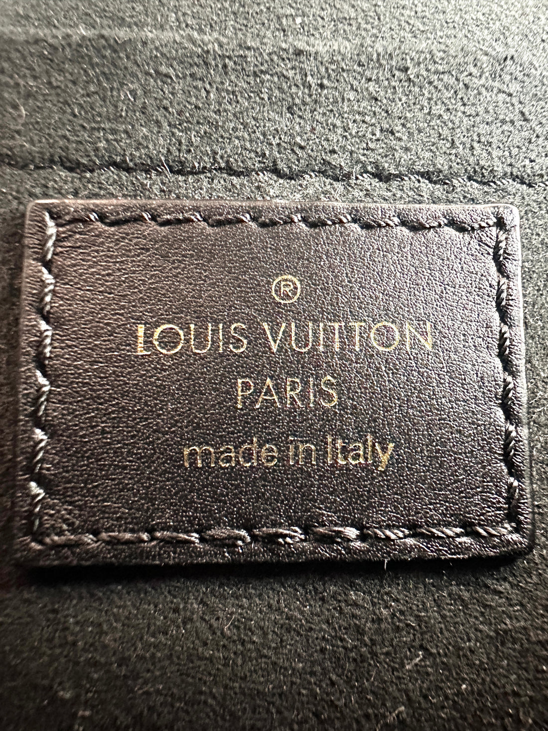 Louis Vuitton/LV NewWave Medium Hip Bag LV1402