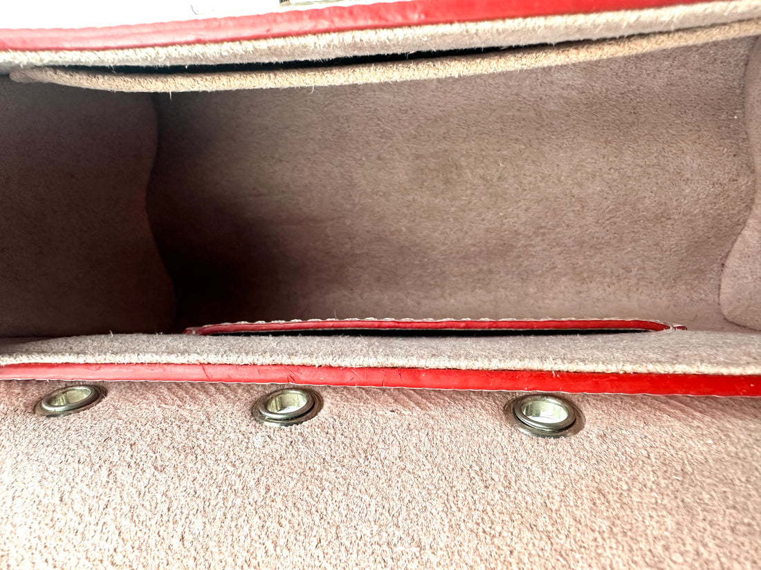 Louis Vuitton Twist Wavy Rivet Shoulder Bag LV1405