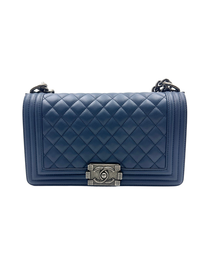 Chanel Leboy Bag with Antique-Finished Silver Buckle Blue Color (26***94) CC902