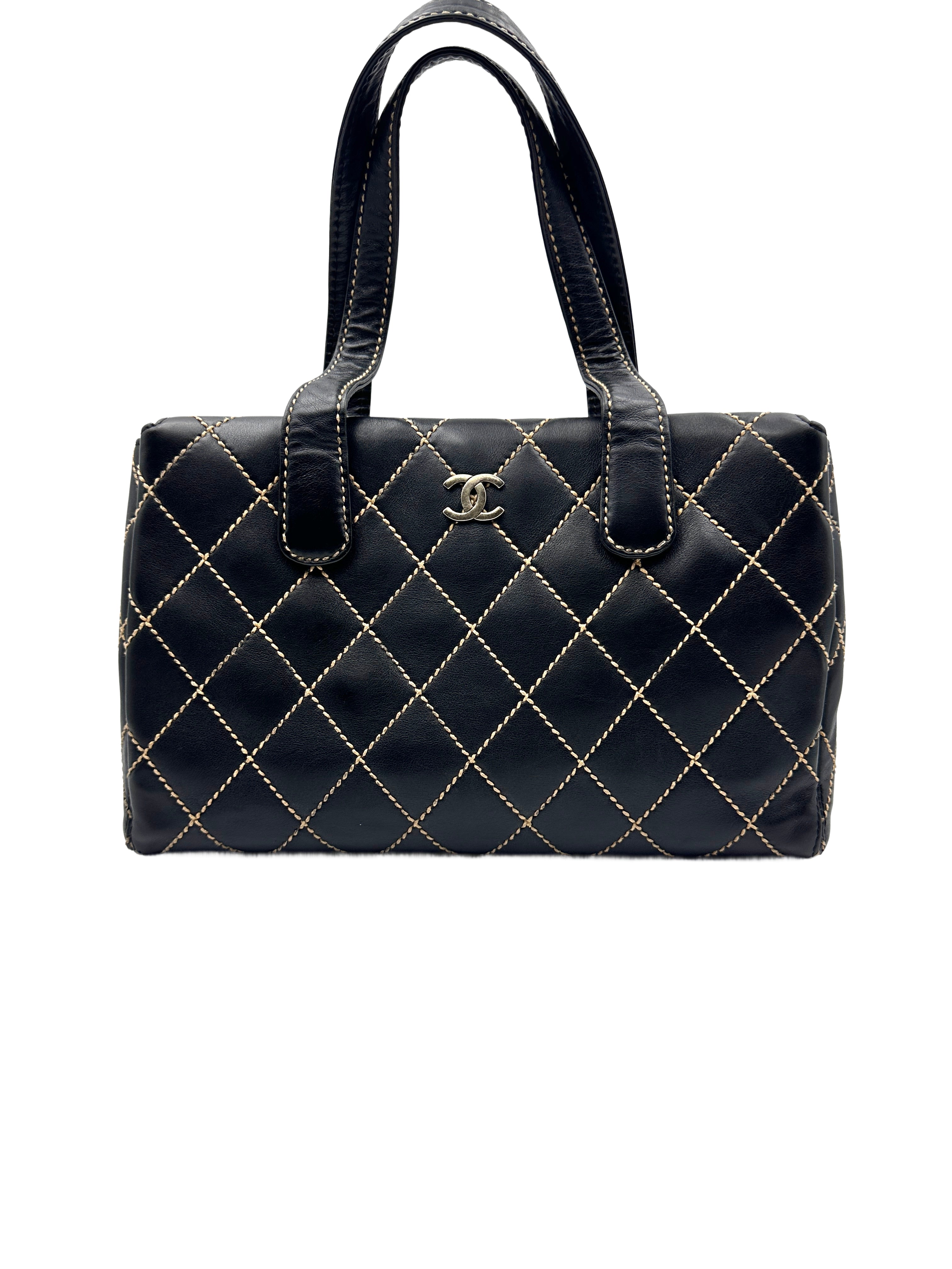 Chanel Vintage Boston Tote with Exposed Stitching (68***11) CC904