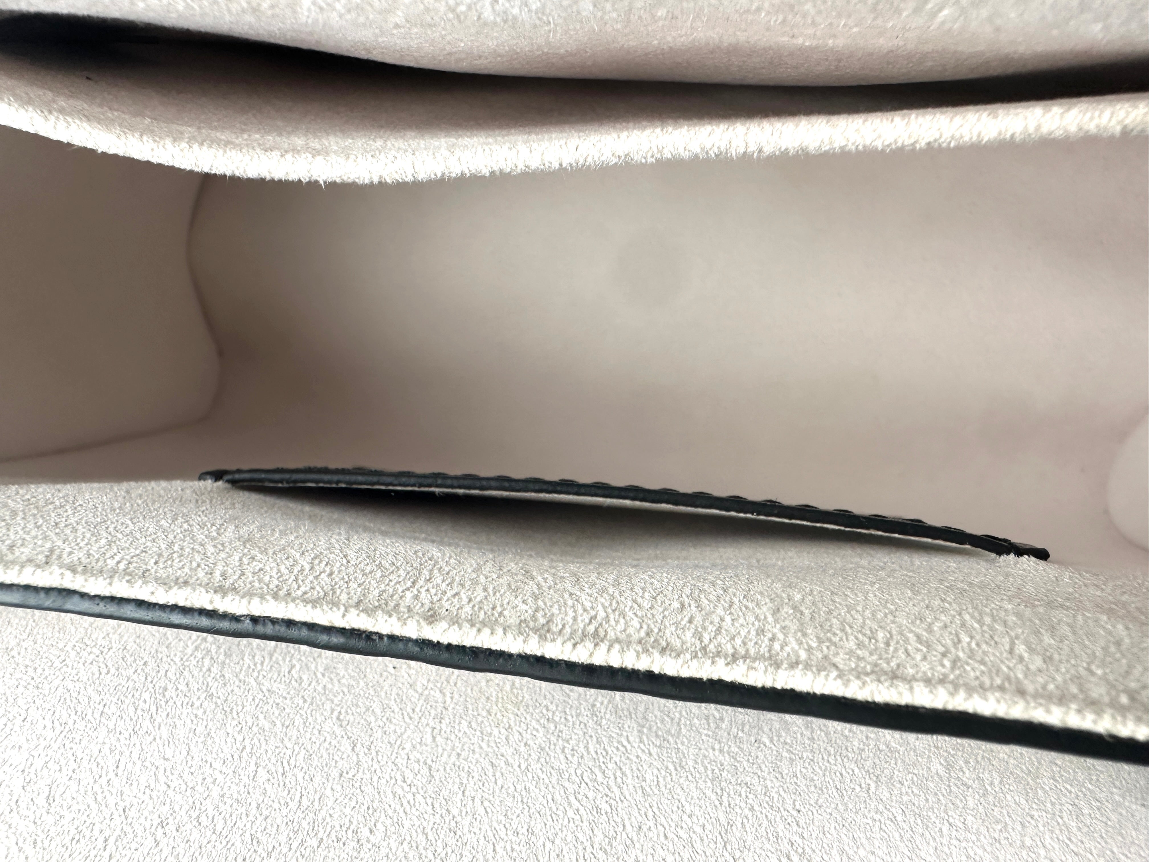 Louis Vuitton Twist Limited Edition Graffiti Bag, White and Black Color Scheme LV1411