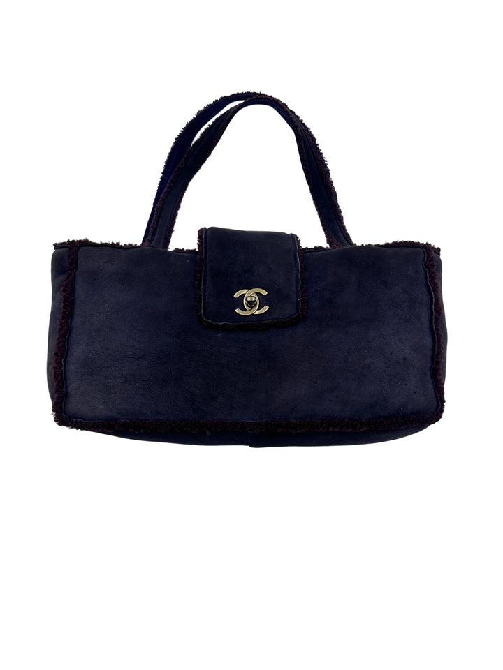 Chanel Suede and Shearling Teddy Baguette Shoulder Bag Dark Blue(54***60) CC914