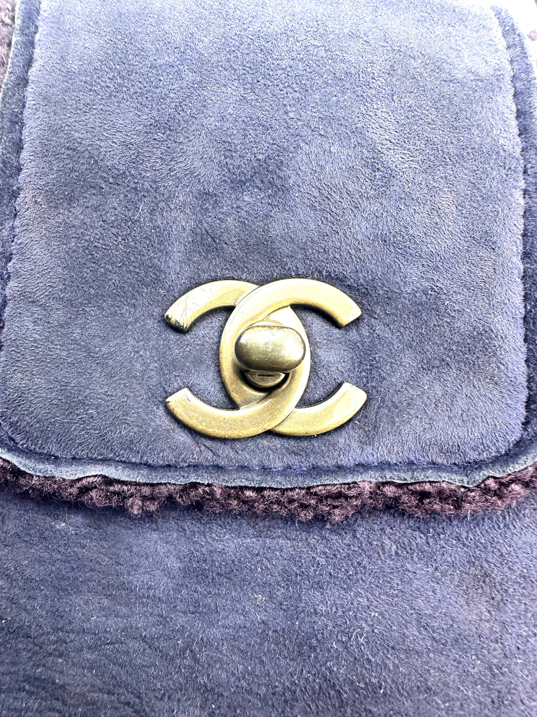 Chanel Suede and Shearling Teddy Baguette Shoulder Bag Dark Blue(54***60) CC914