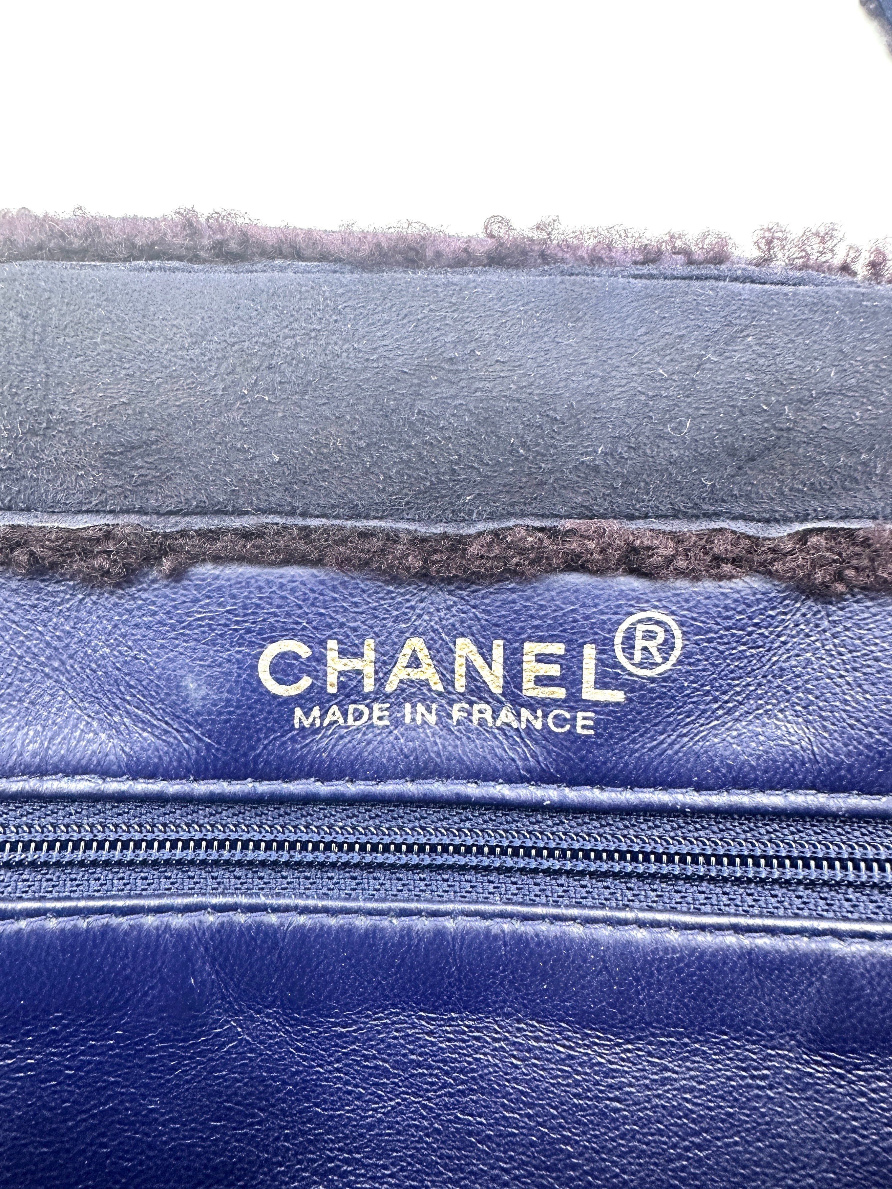 Chanel Suede and Shearling Teddy Baguette Shoulder Bag Dark Blue(54***60) CC914
