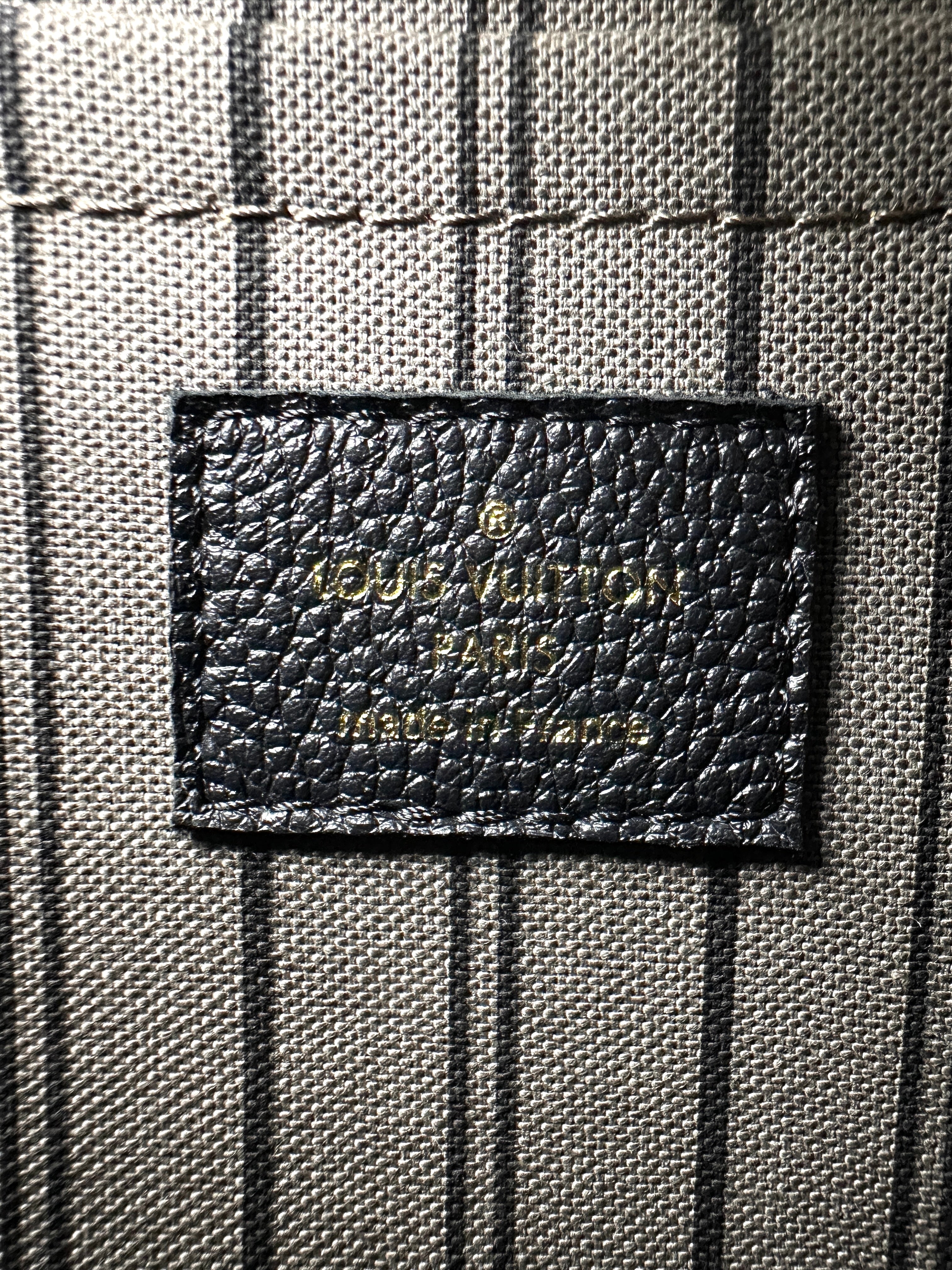 Louis Vuitton Black and Gold Monogram Medium Bag LV1414
