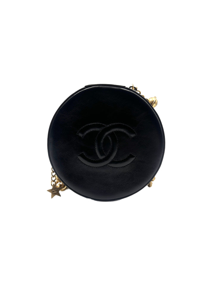 Chanel Waxed Cowhide Star Moon Pendant Round Disc Handbag Black Gold (25***12) CC921