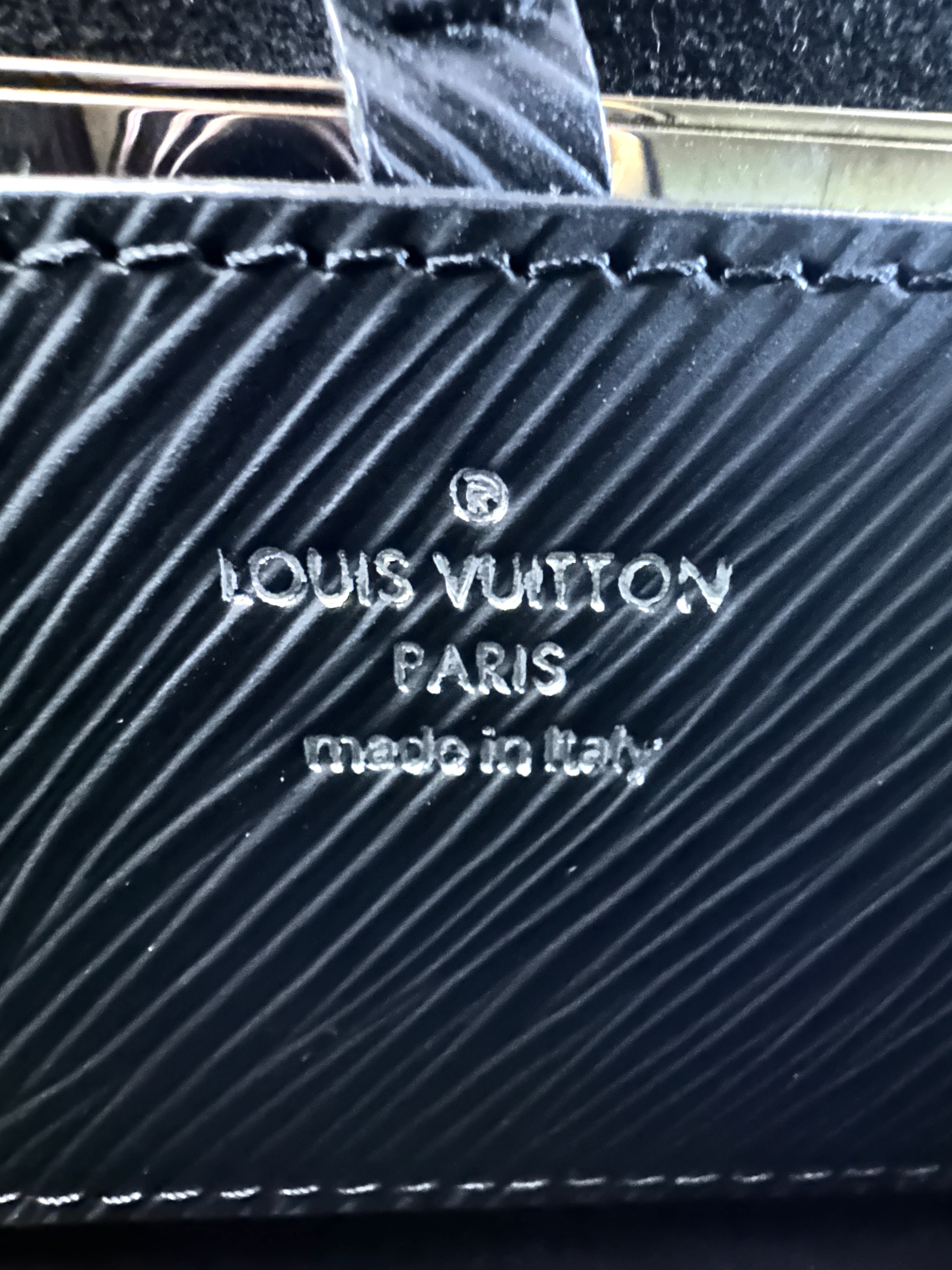 LV Wavy Pattern Medium Twist Chain Bag in Black LV1417