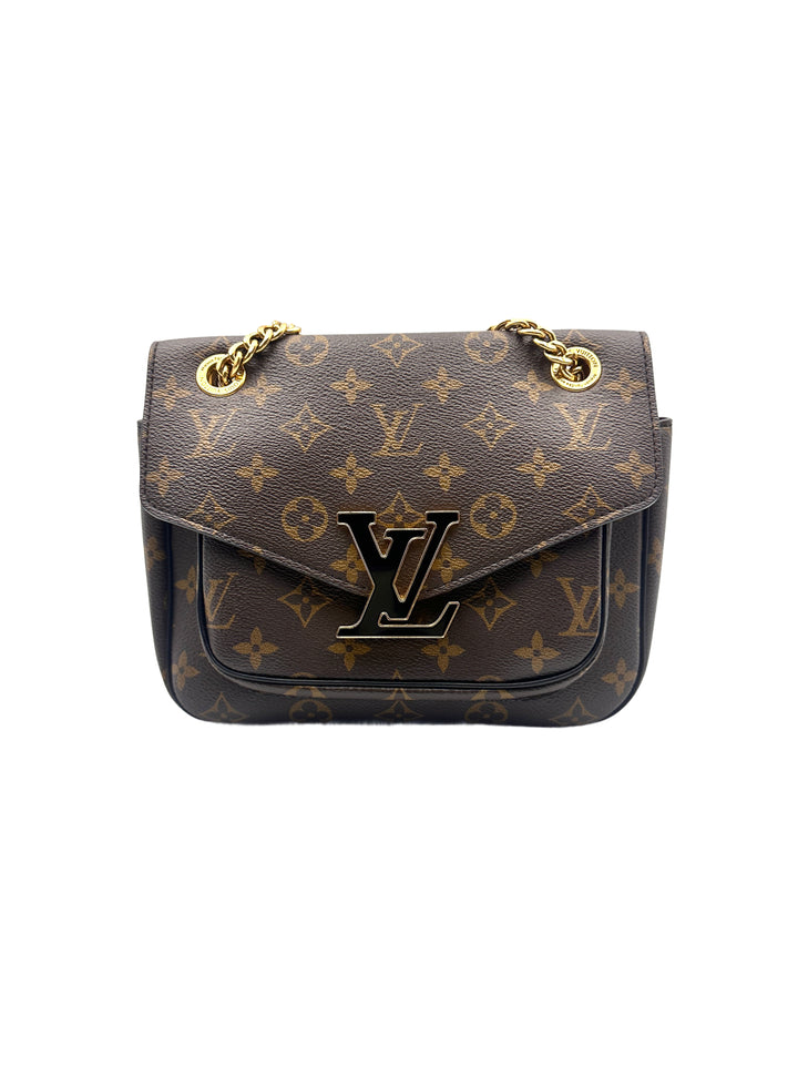 Louis Vuitton Vintage Passy Monogram Chain Bag LV1419
