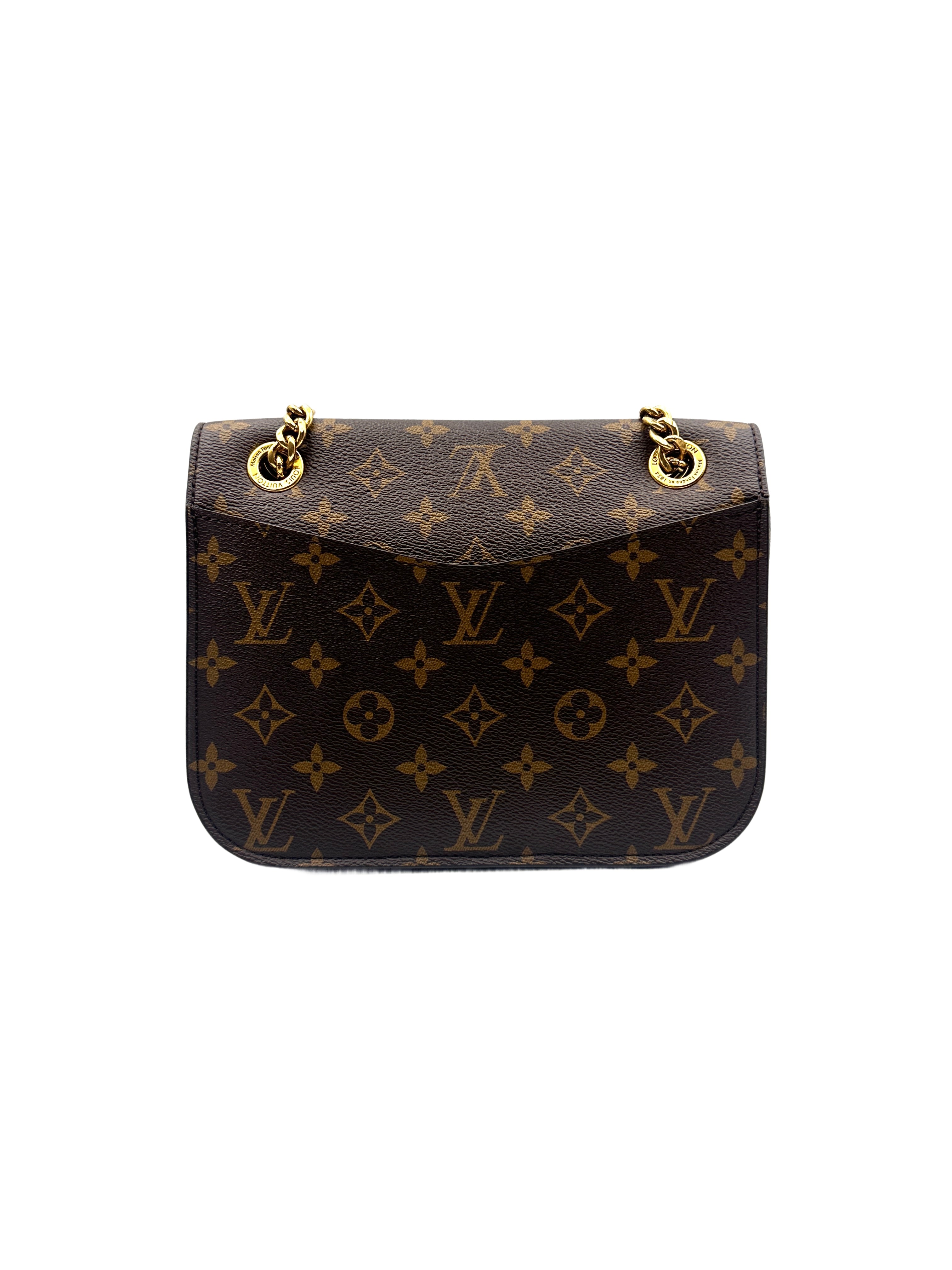 Louis Vuitton Vintage Passy Monogram Chain Bag LV1419