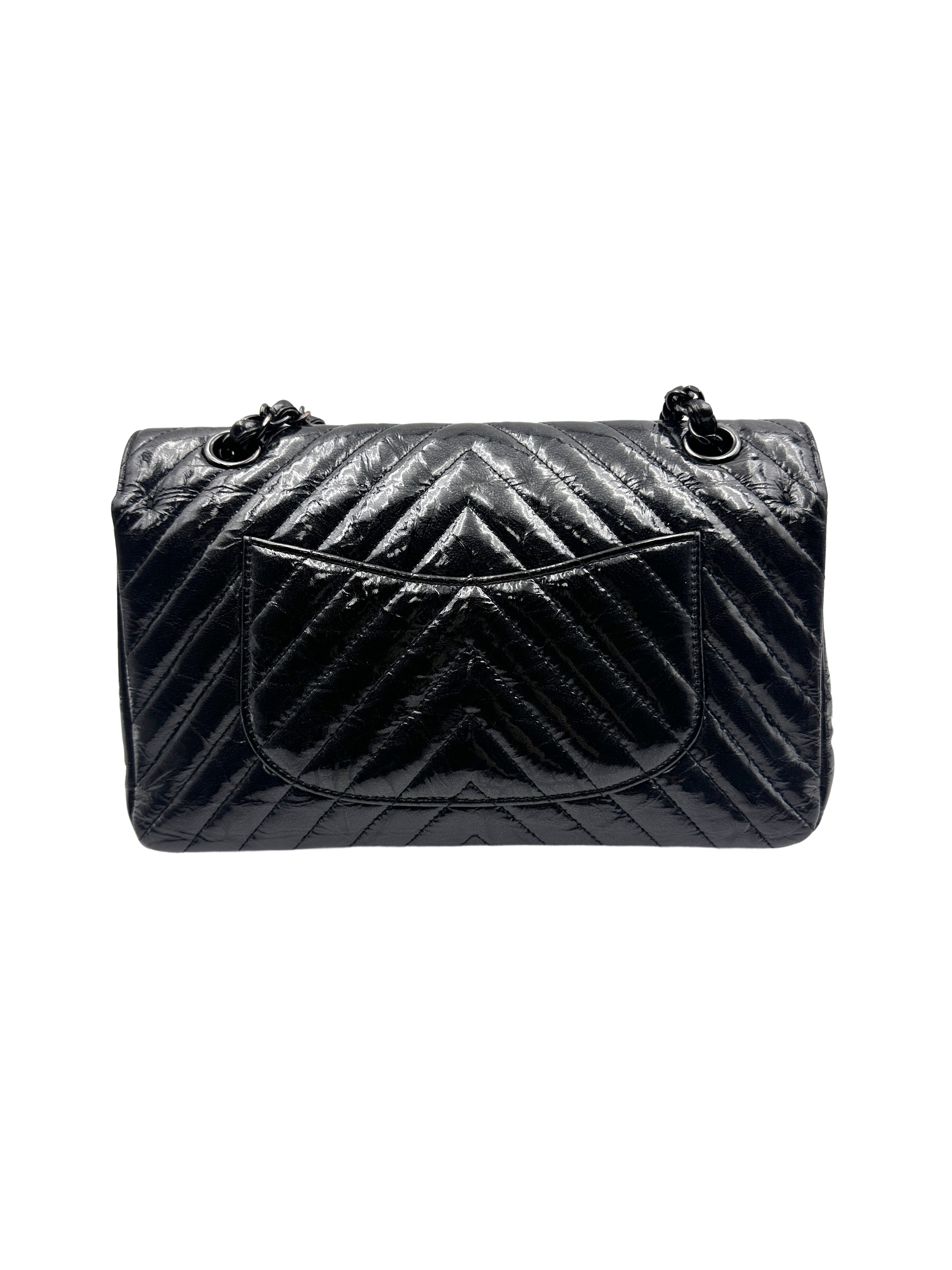 Chanel CF So Black V-Stitch Cowhide Bag (25***17) CC923