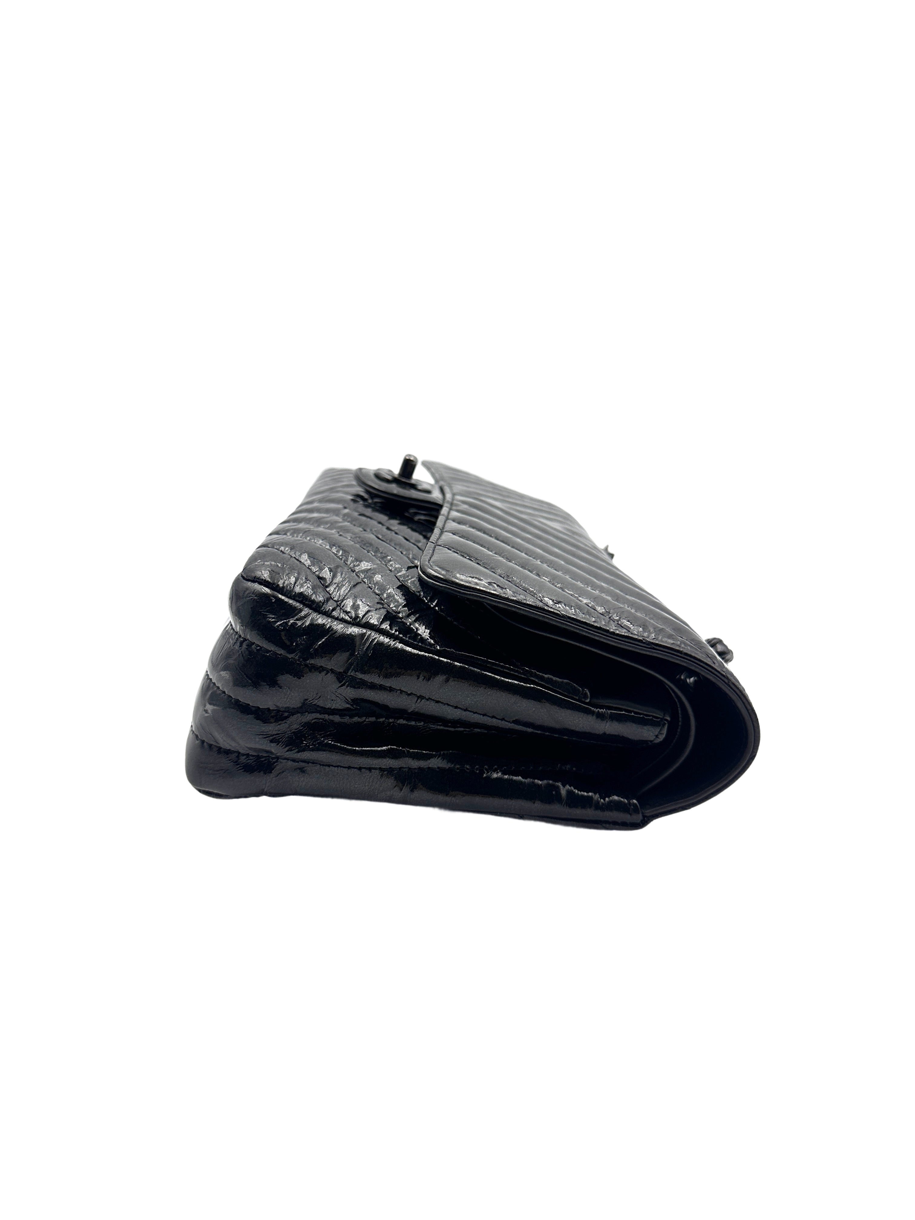 Chanel CF So Black V-Stitch Cowhide Bag (25***17) CC923