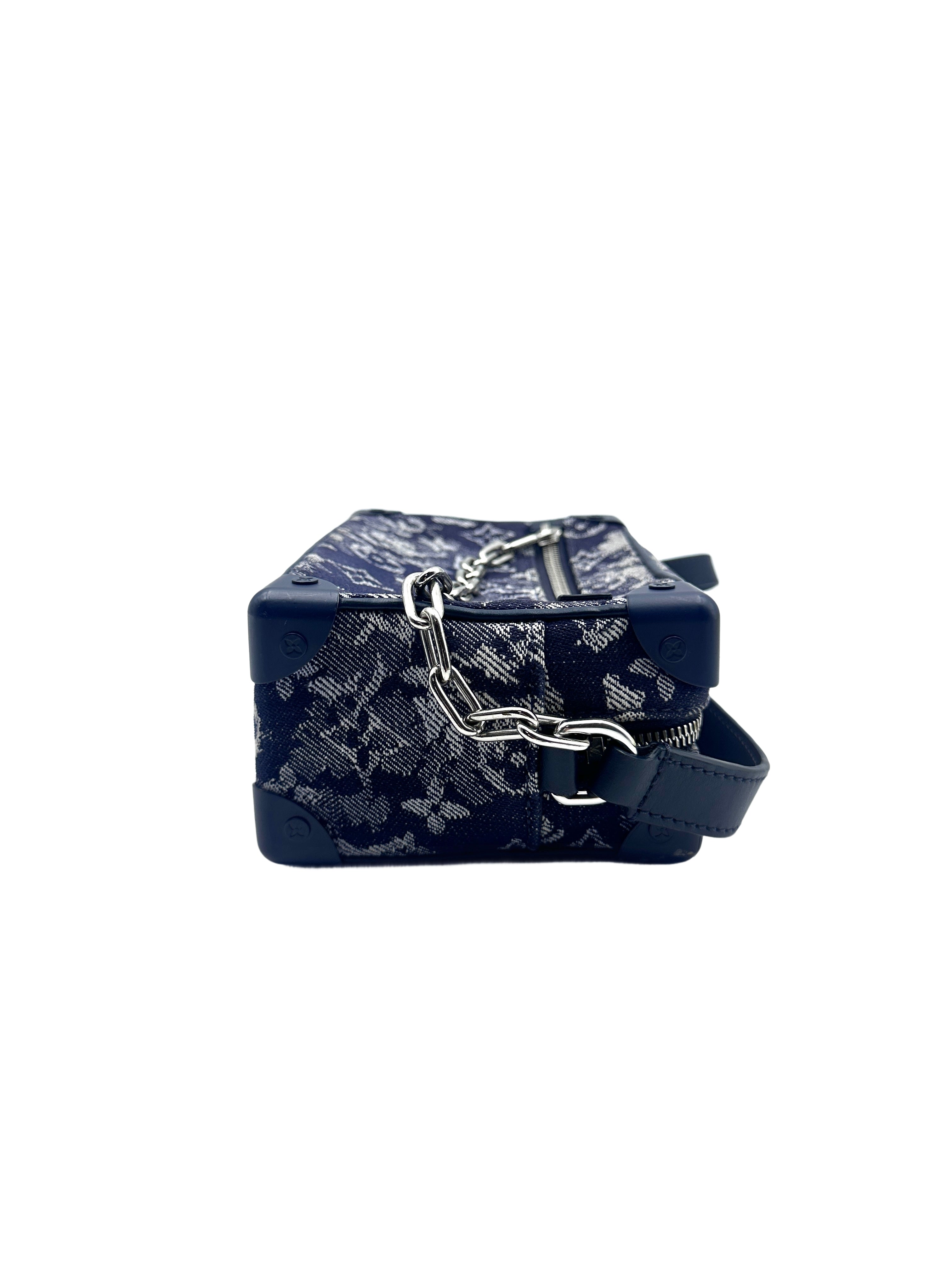 Louis Vuitton Soft Trunk Denim Embroidered Soft Box Bag Crossbody Bag Blue and White LV1423