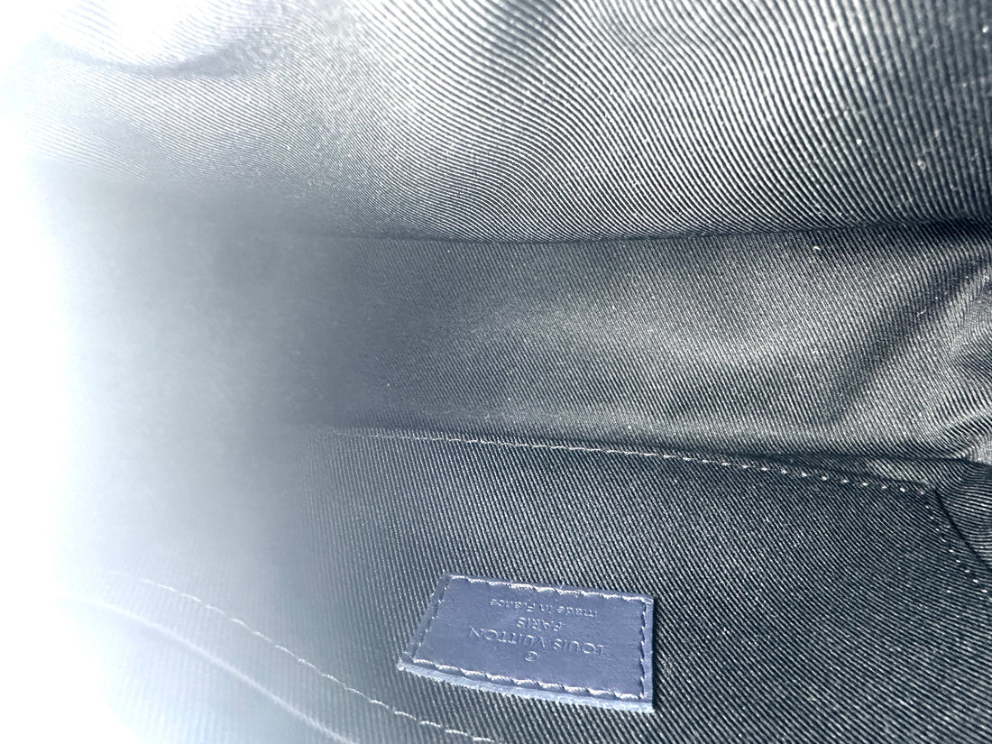 Louis Vuitton Soft Trunk Denim Embroidered Soft Box Bag Crossbody Bag Blue and White LV1423