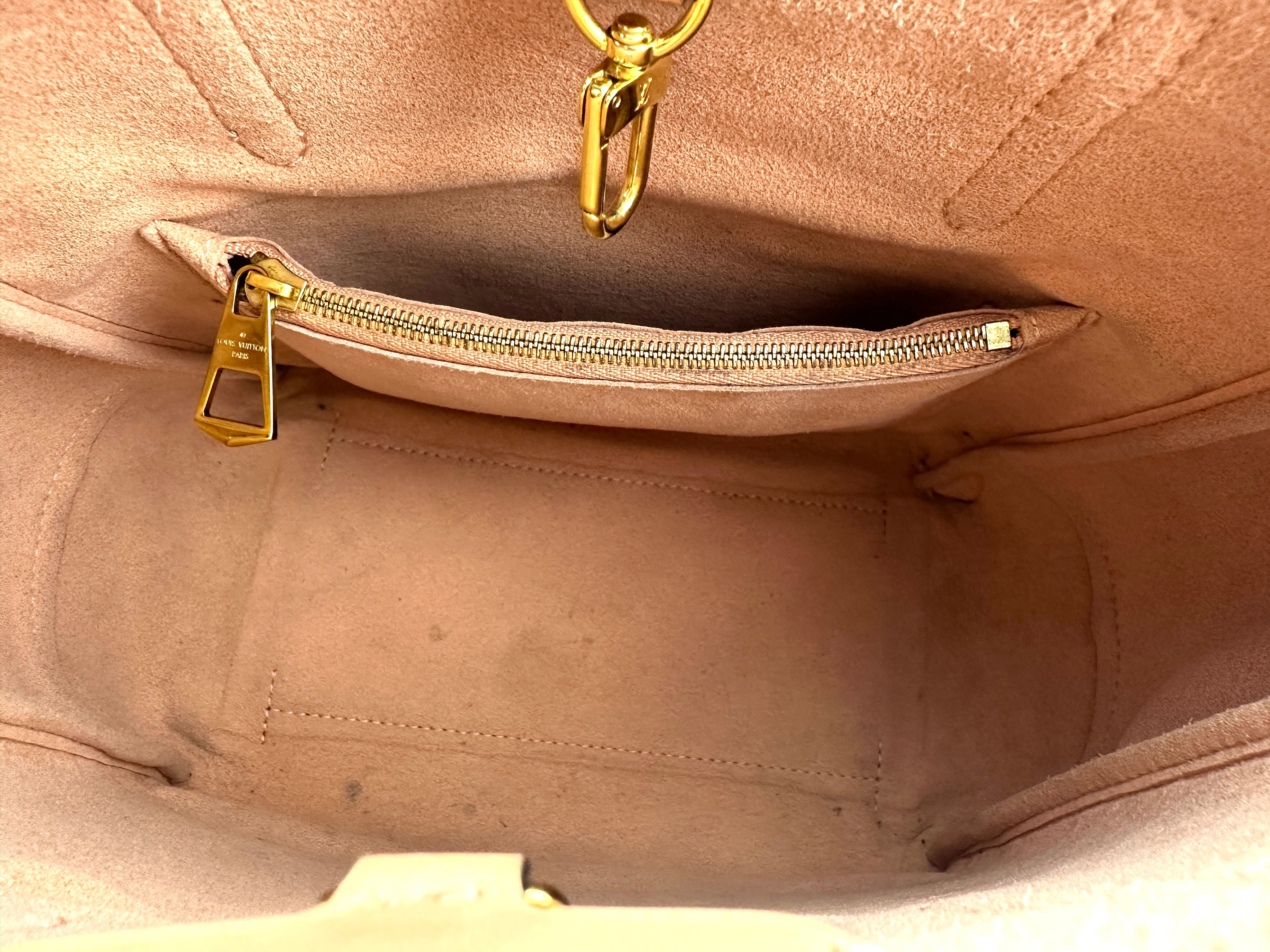 Louis Vuitton Vertical Tote Bag in Brown Checkered Pattern LV1425