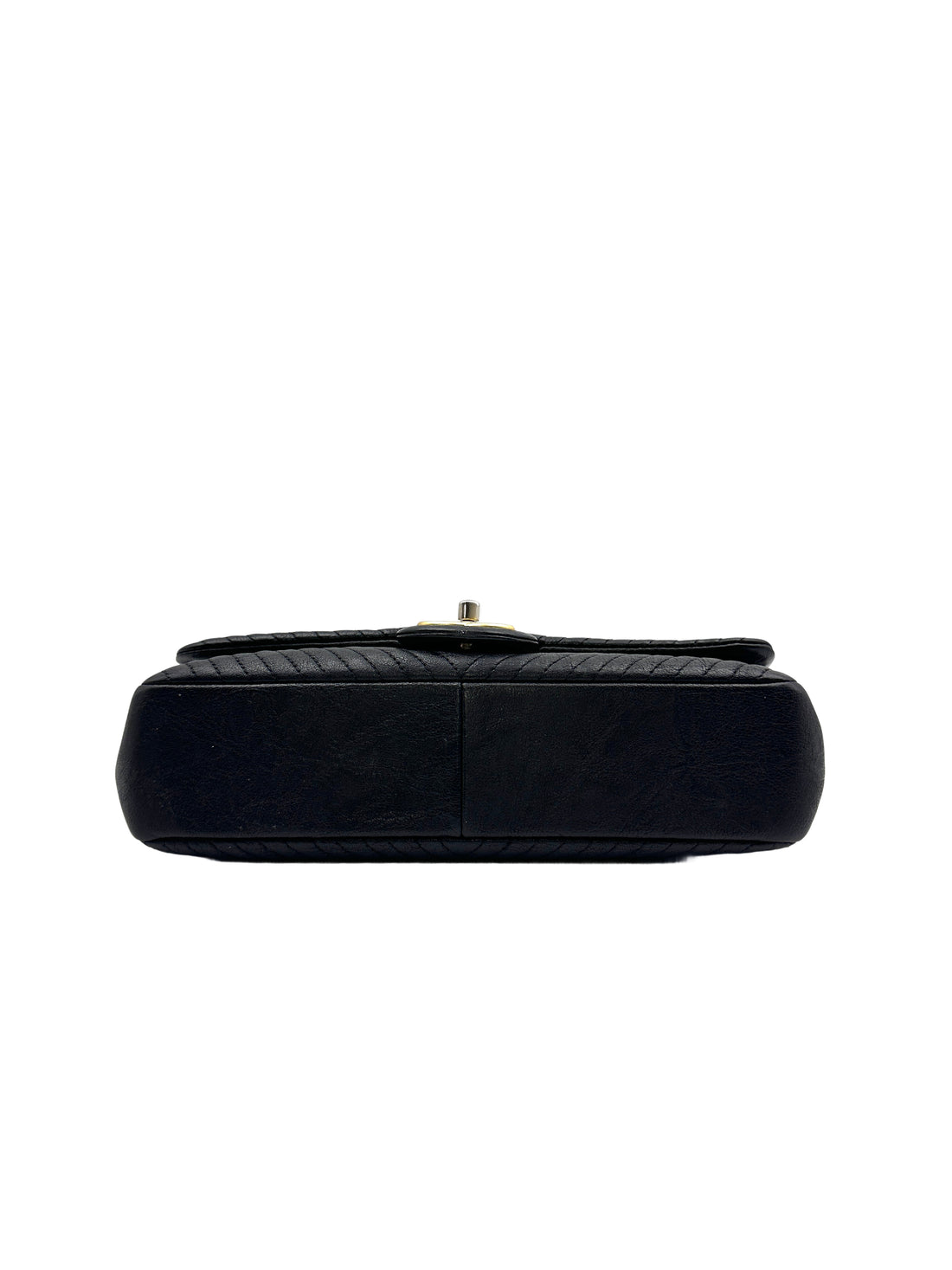 Chanel Chevron Lambskin Flap Bag Black(21***07) CC938