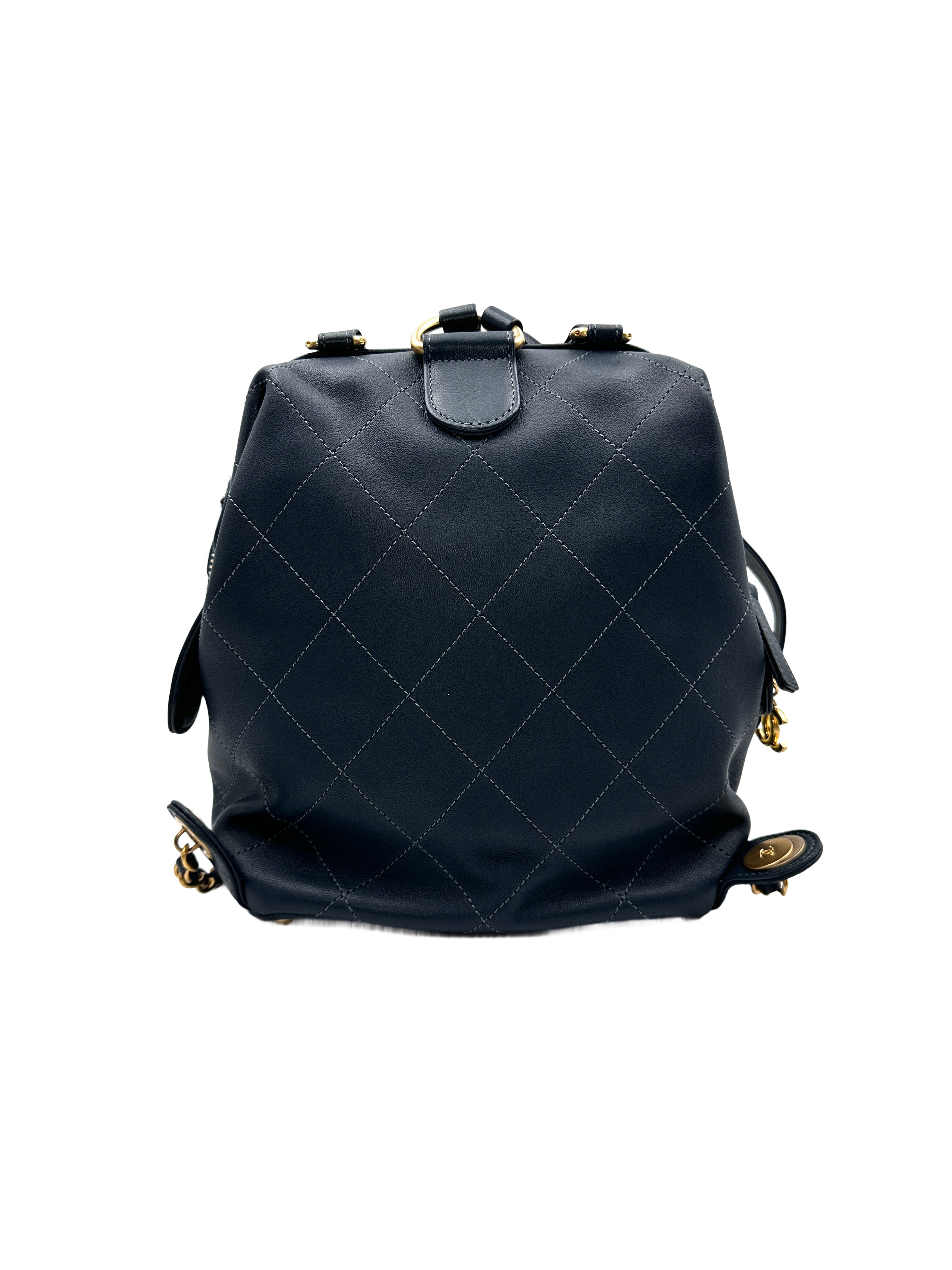 Chanel Tweed and Leather Backpack(26***13) CC1011