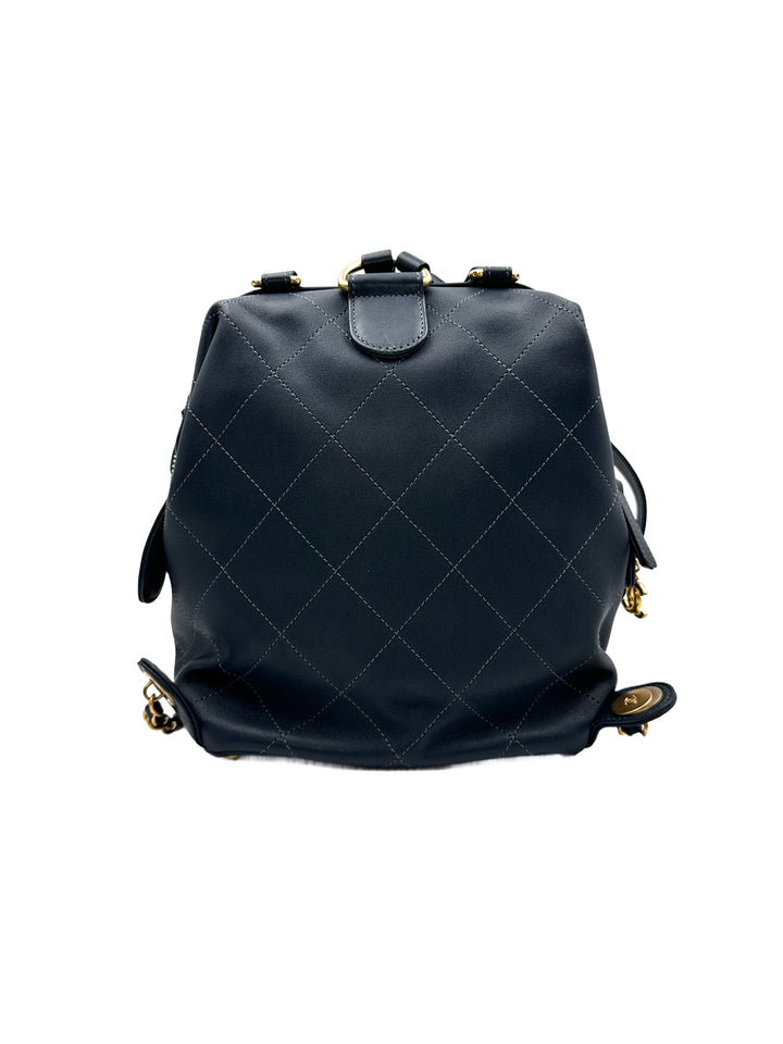 Chanel Tweed and Leather Backpack(26***13) CC1011