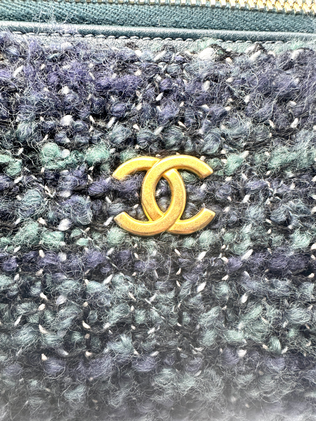 Chanel Tweed and Leather Backpack(26***13) CC1011