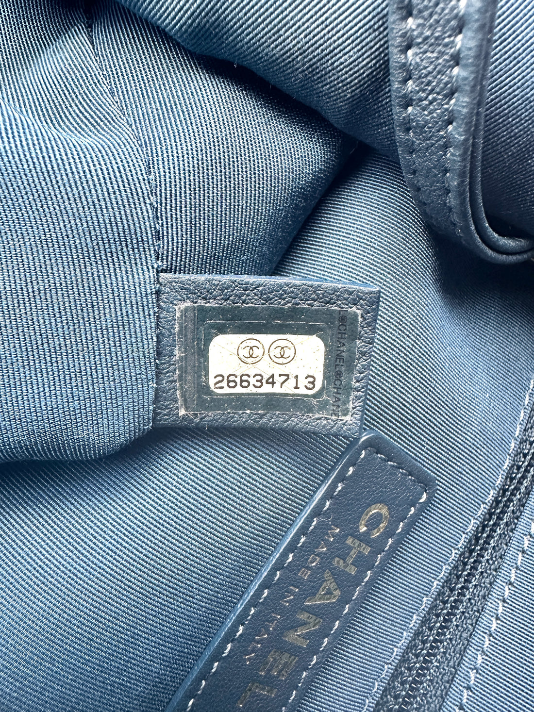 Chanel Tweed and Leather Backpack(26***13) CC1011