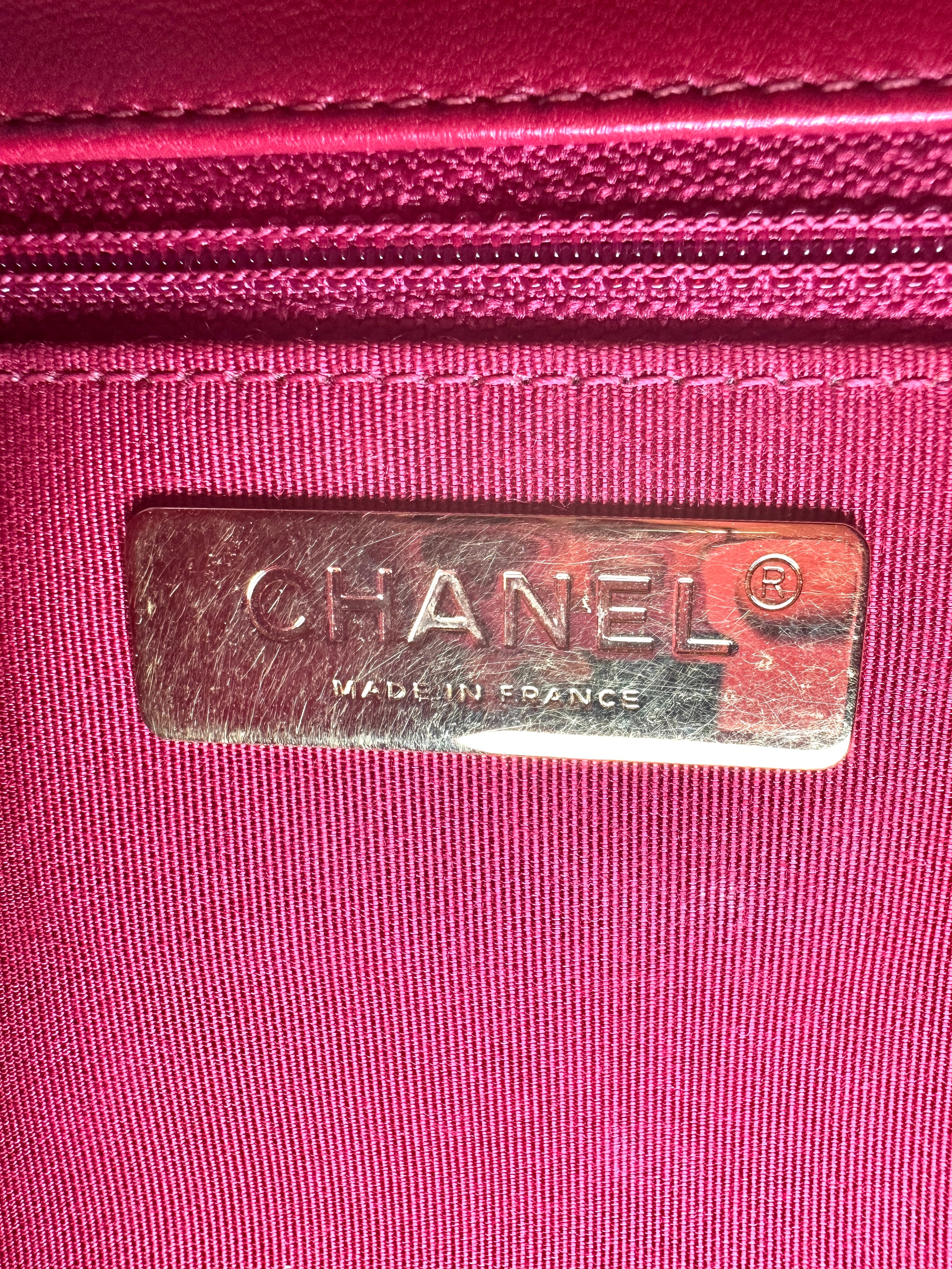 Chanel Medium 19 Flap Bag Red(30***18) CC1016
